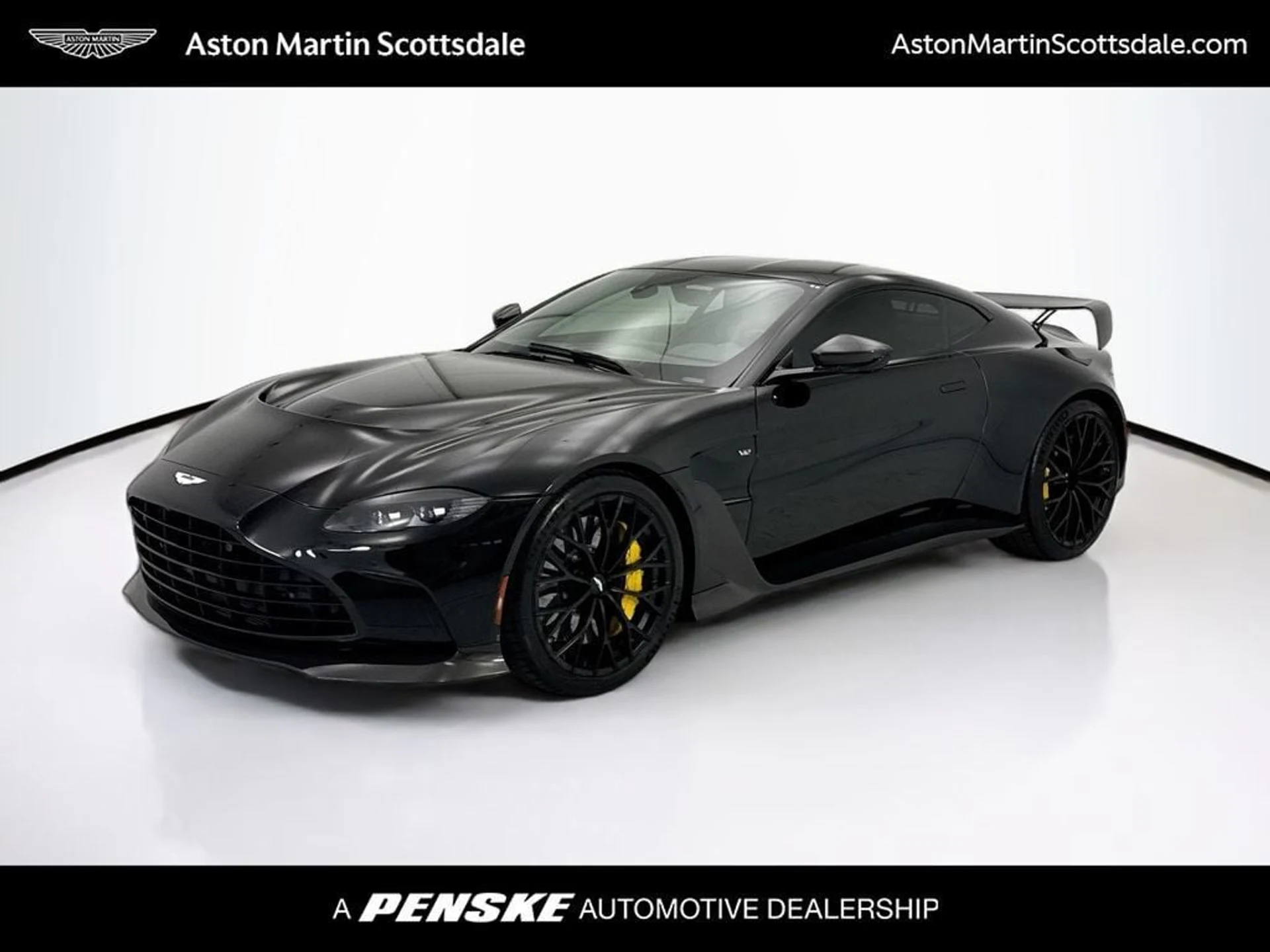 mph000_2320085674_used_2023_aston_martin_vantage_v12coupe_8119_23004338_1_1024_f161f9bc03