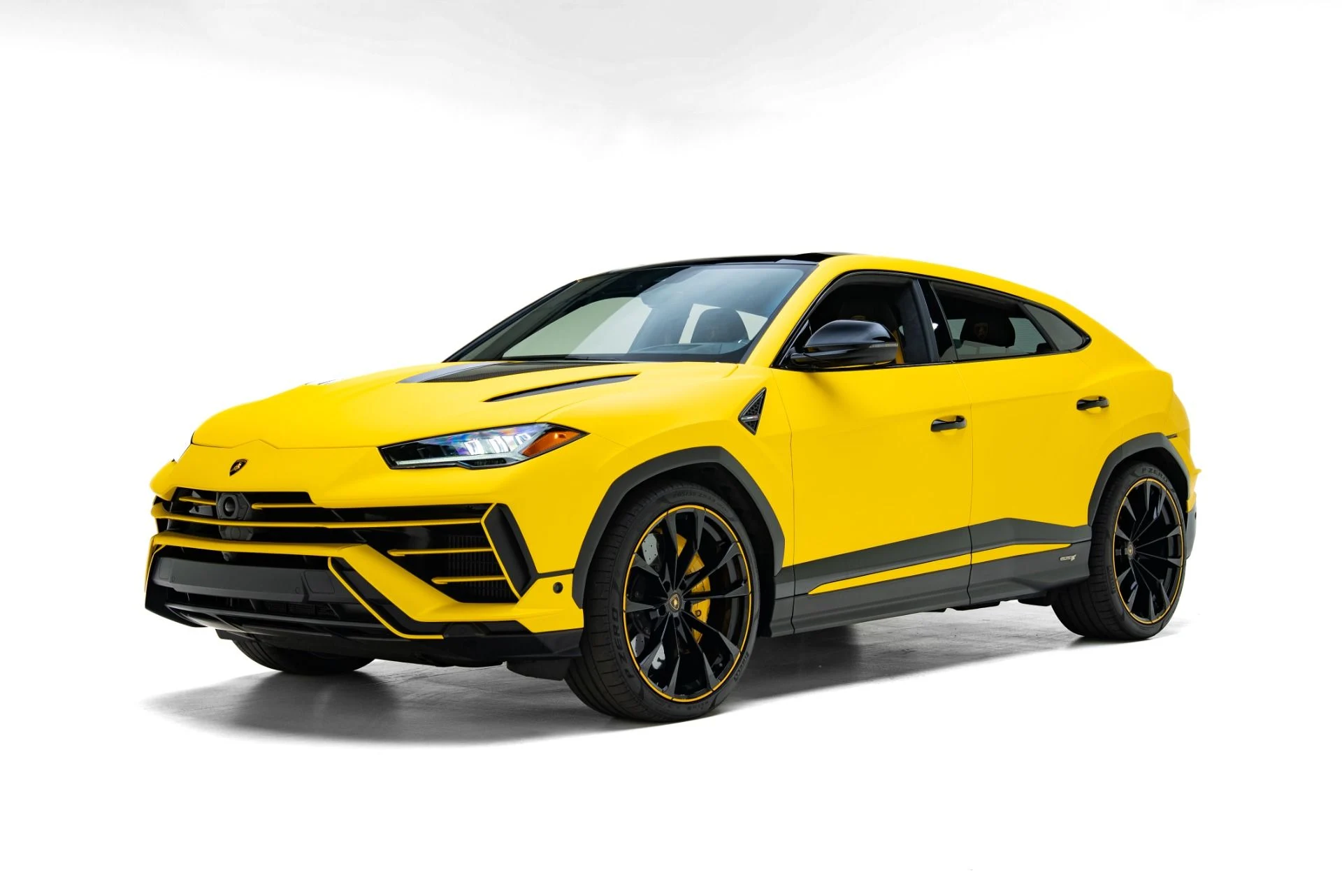 mph000_2329749444_Used_2024_Lamborghini_Urus_S_1778704761_ef6ae09b0e
