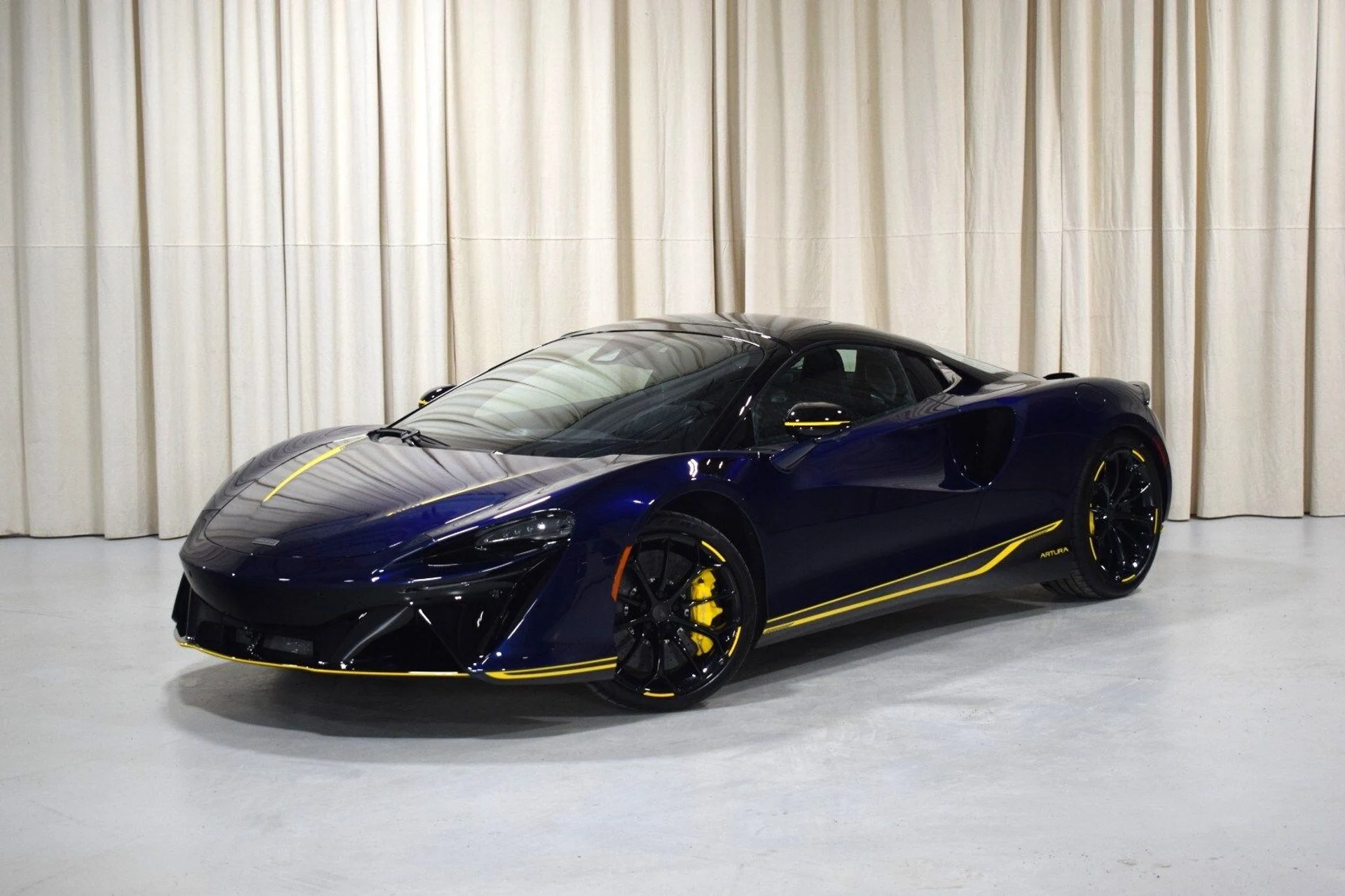 mph000_2339942542_24c32bf978259a40bc54696a09ed1208x_20bad51efe