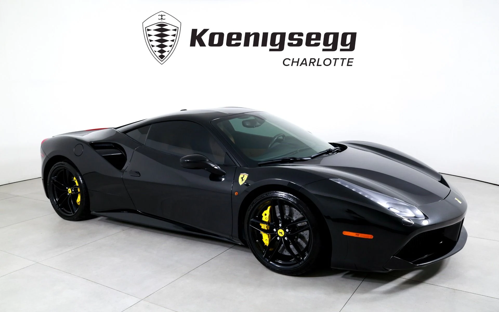 mph000_2344832314_Used_2018_Ferrari_488_GTB_1782495877_0a32fa147d