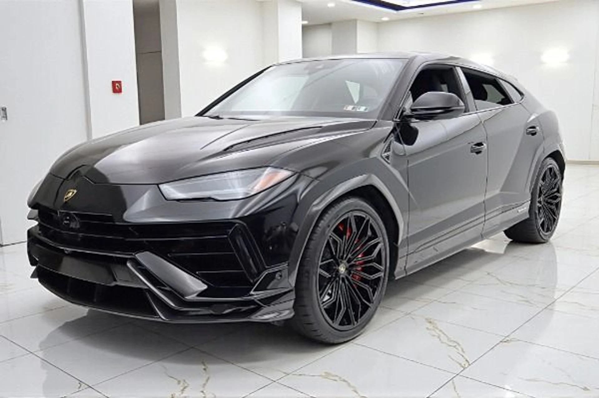 mph000_2388742947_Used_2024_Lamborghini_Urus_Performante_LEASE_OPTIONS_AVAILABLE_f50b47823b