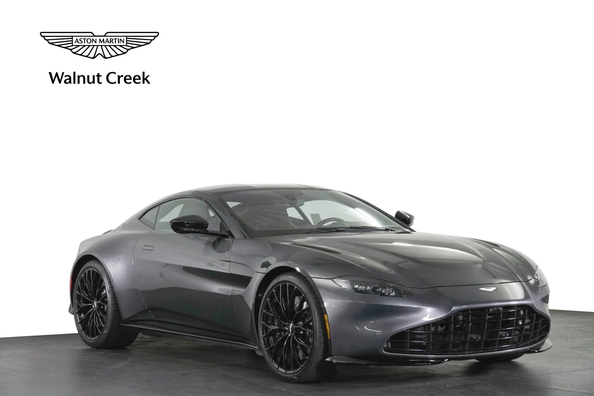 mph000_241481552_Used_2023_Aston_Martin_Vantage_1779907330_626fc0f0f2