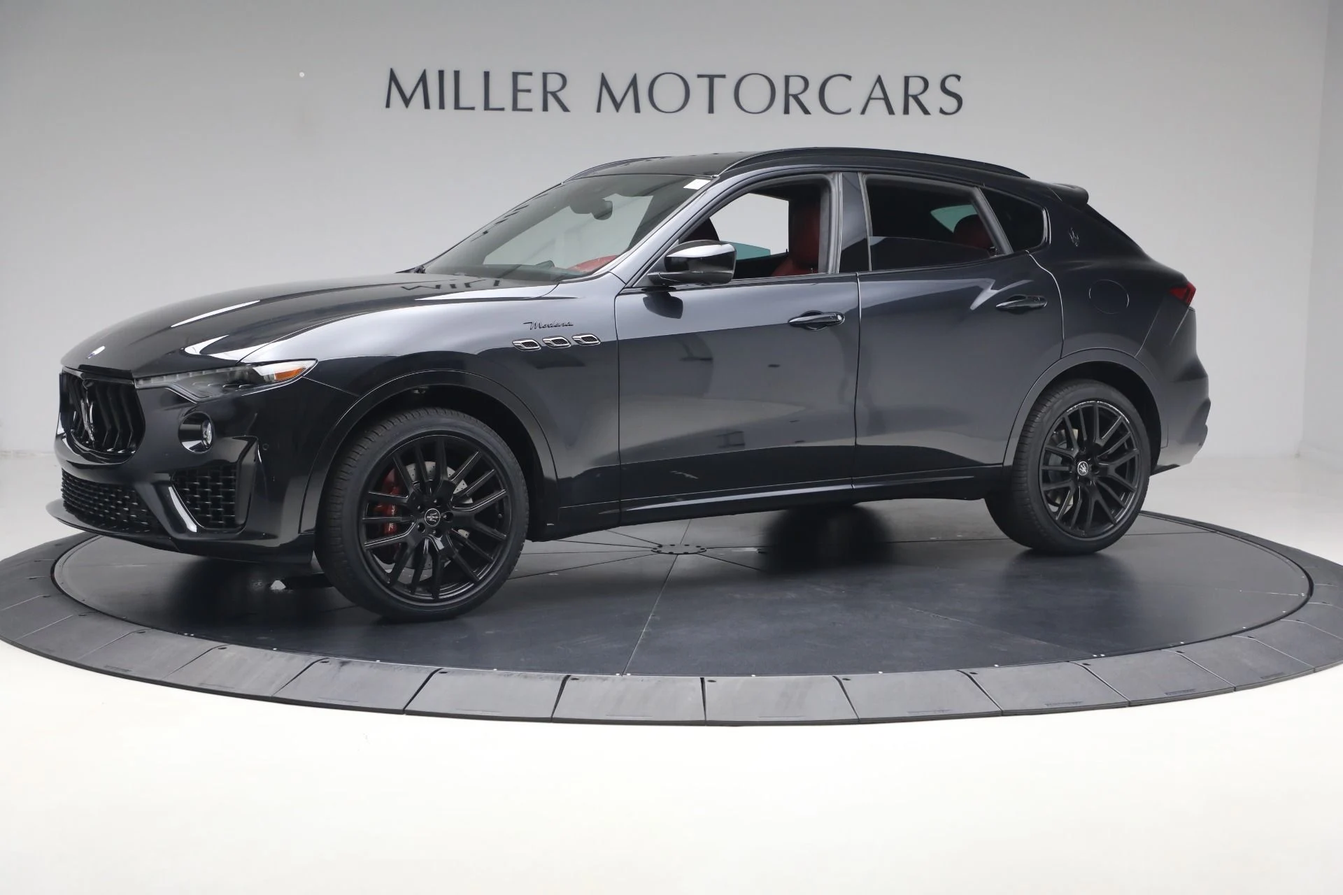 mph000_2417267734_Used_2022_Maserati_Levante_Modena_1778957169_5d07d53832