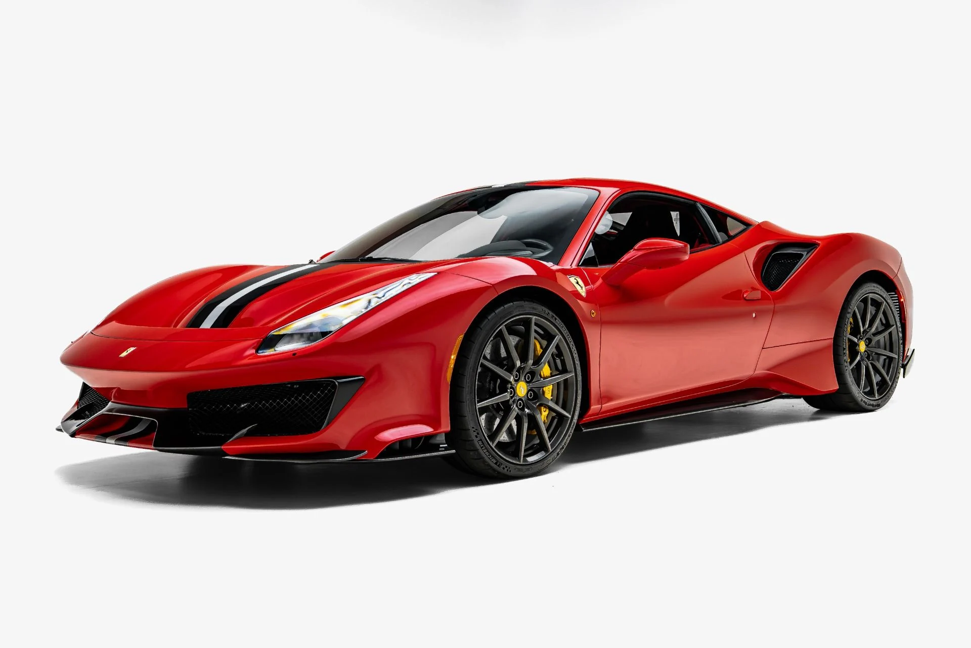 mph000_2446853366_Used_2019_Ferrari_488_Pista_1784869119_27bd8b4950