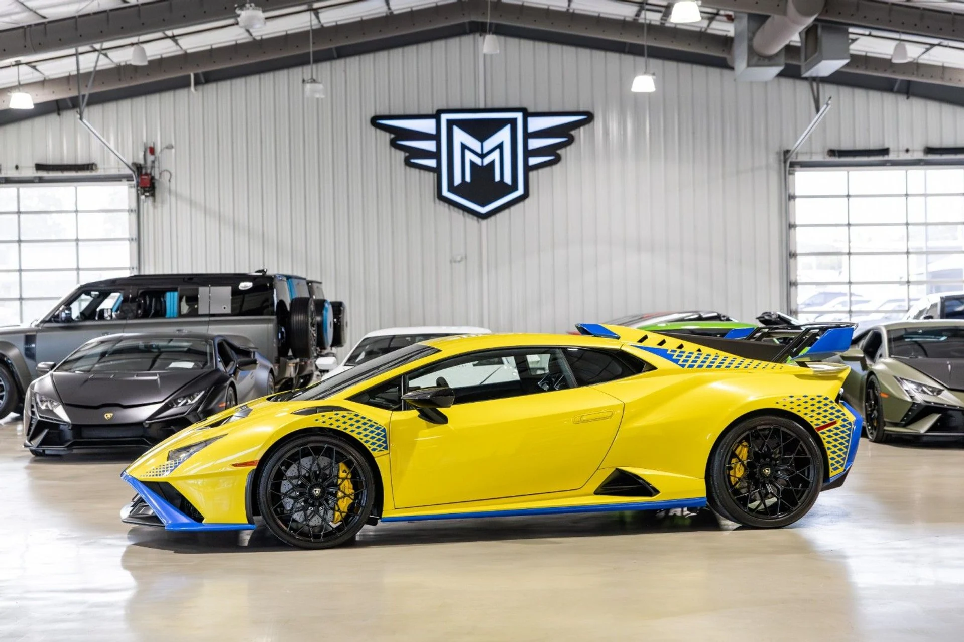 mph000_246369115_1w_e2c0b60fd7