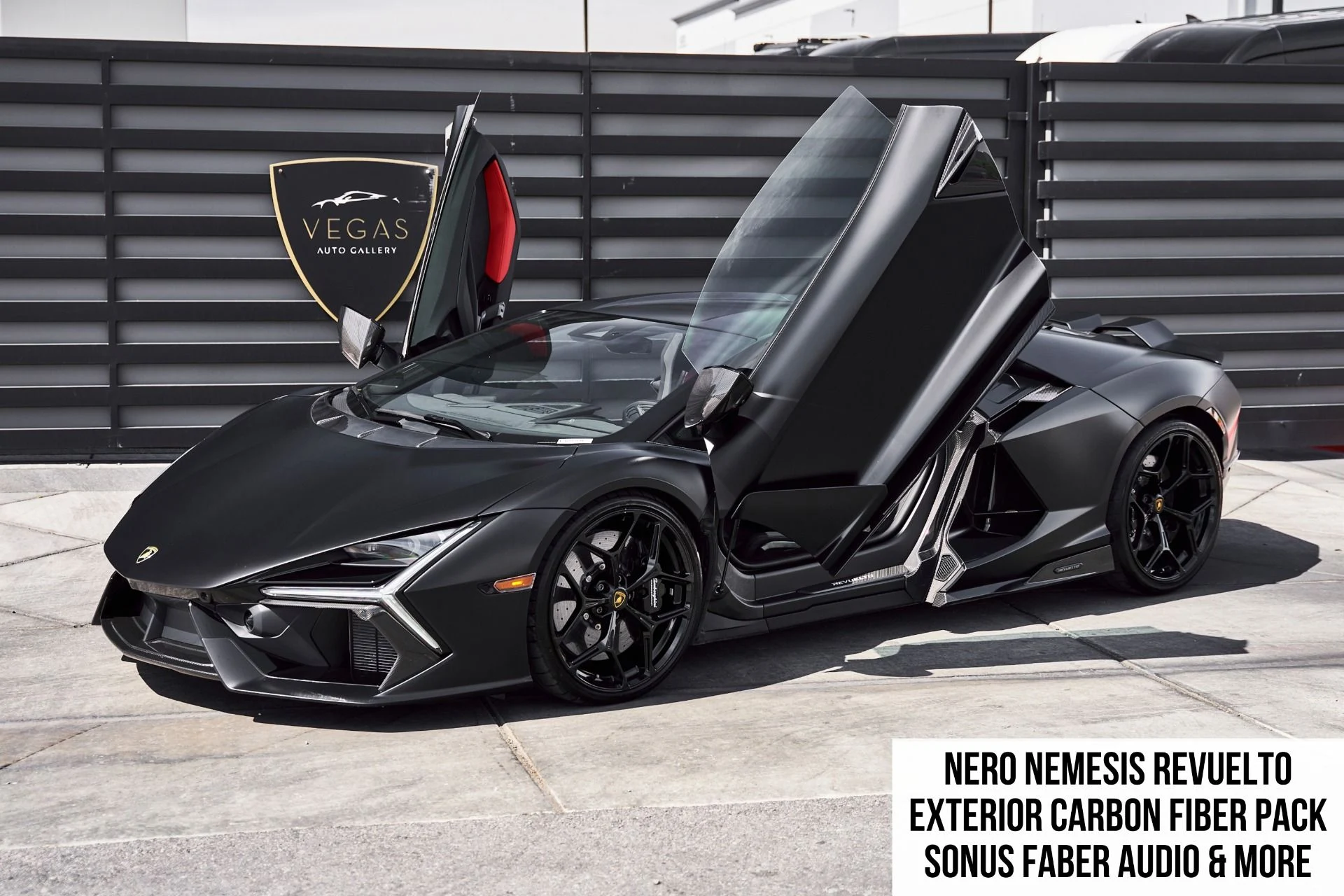 mph000_2510511108_Used_2025_Lamborghini_Revuelto_Base_1774300502_8c698d273e