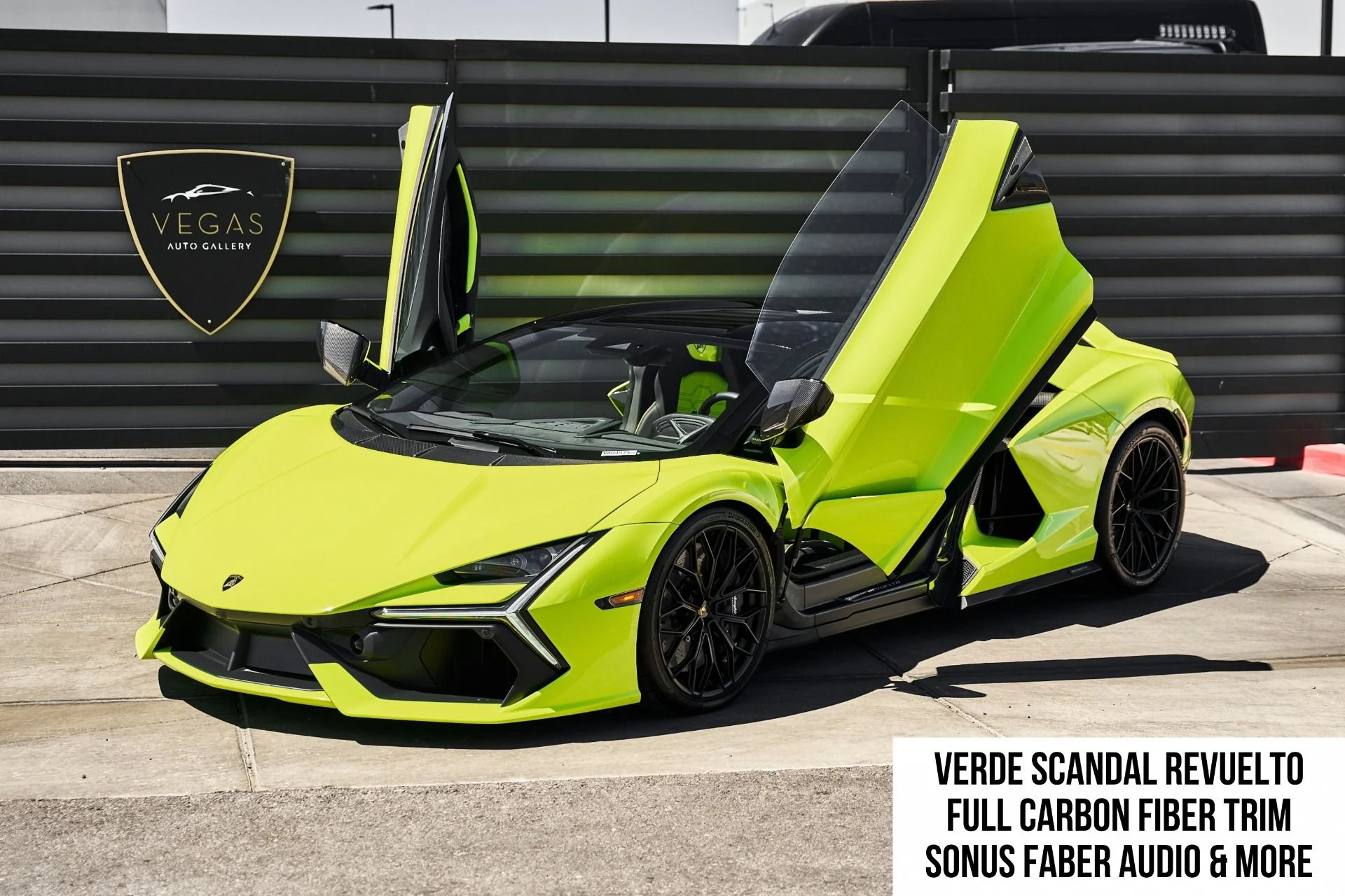 mph000_2515637650_Used_2026_Lamborghini_Revuelto_Base_1788485520_aab06f8dec