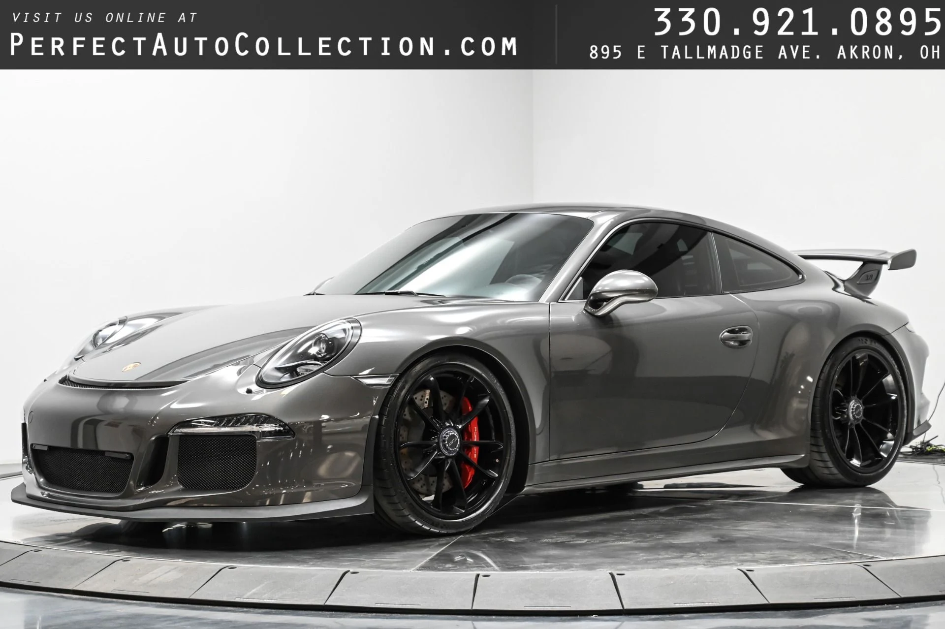 mph000_2523727319_Used_2015_Porsche_911_GT_3_1719259839_0067db787b