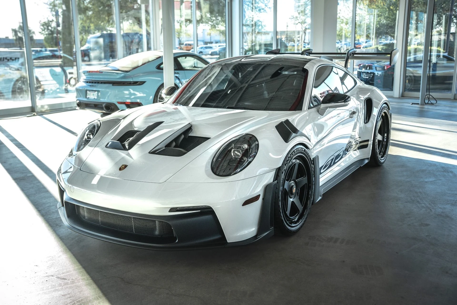 mph000_2535307968_Used_2023_Porsche_911_GT_3_RS_1769478339_aecb84f230