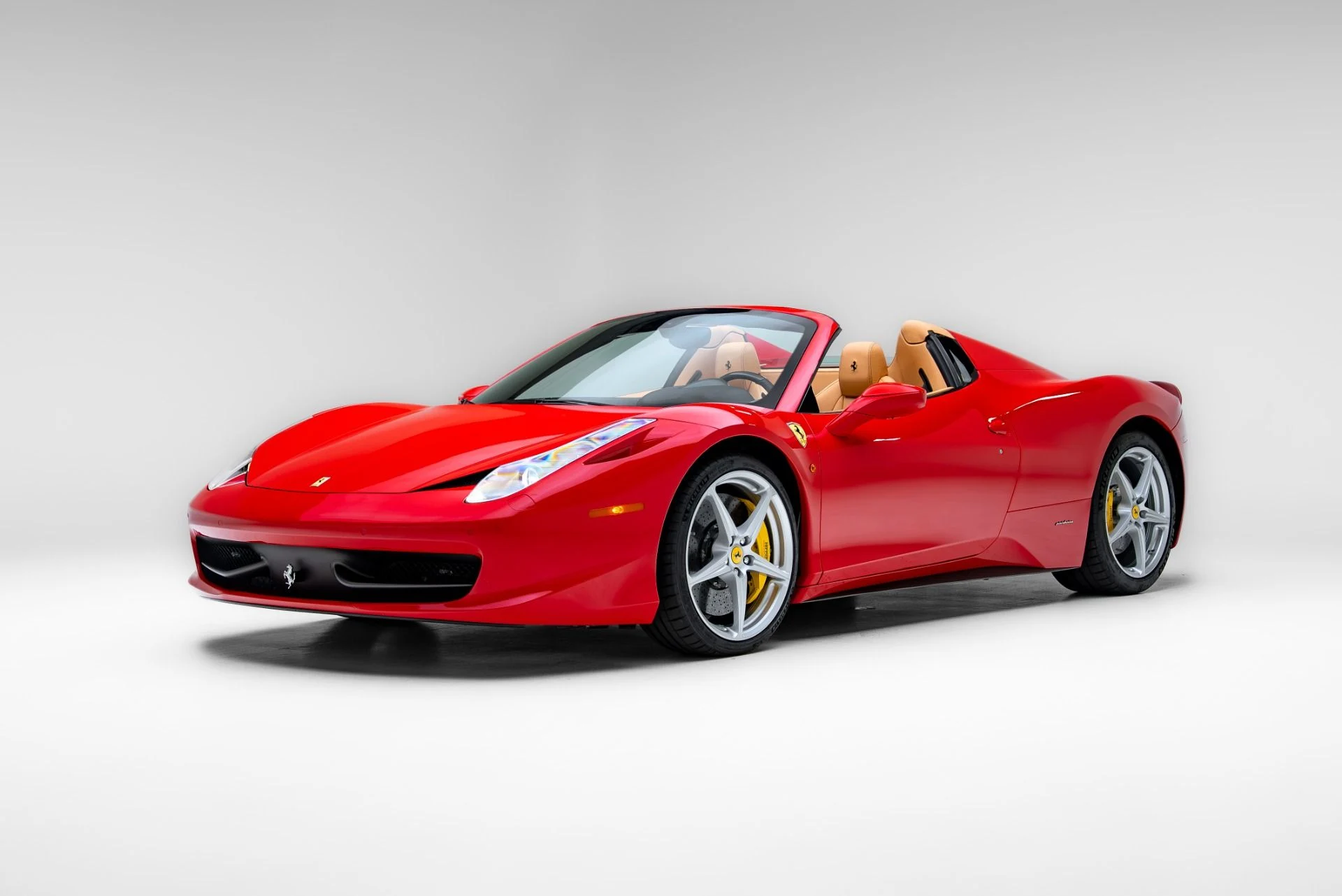 mph000_2535389960_Used_2014_Ferrari_458_Spider_1778539570_2e7c9601ac