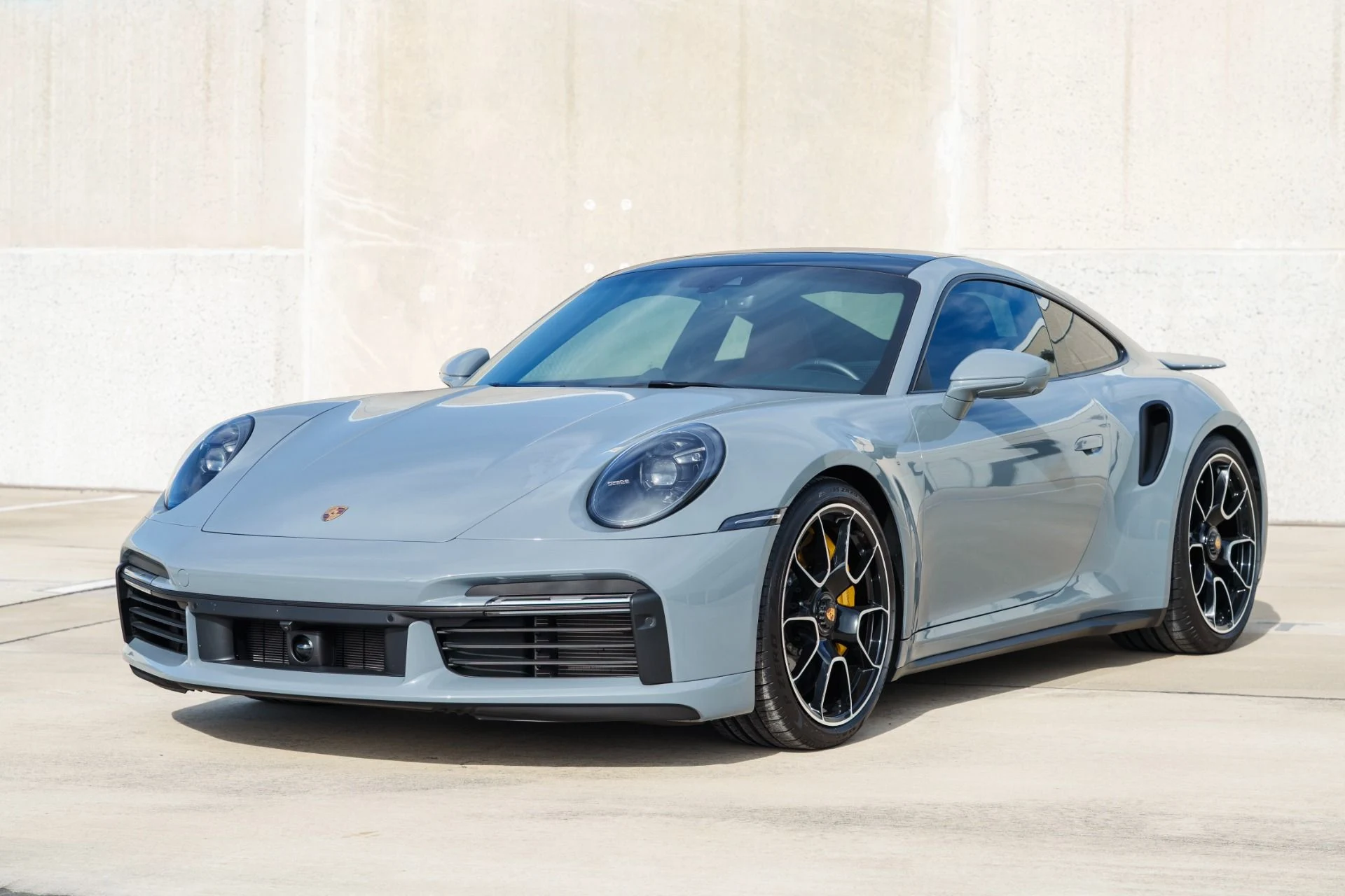 mph000_254585894_Used_2024_Porsche_911_Turbo_S_1786490224_f292fc208b
