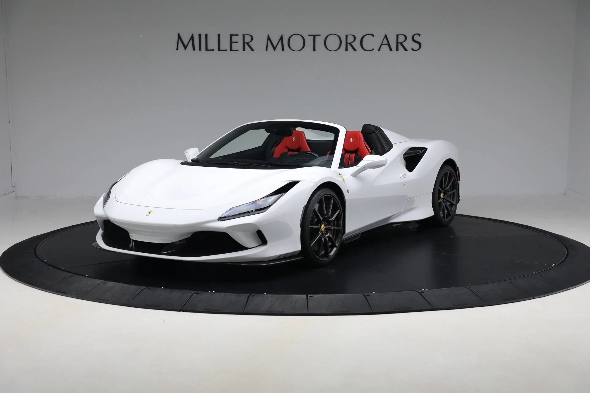 mph000_2581872924_Used_2023_Ferrari_F8_Spider_3ecc3003c1