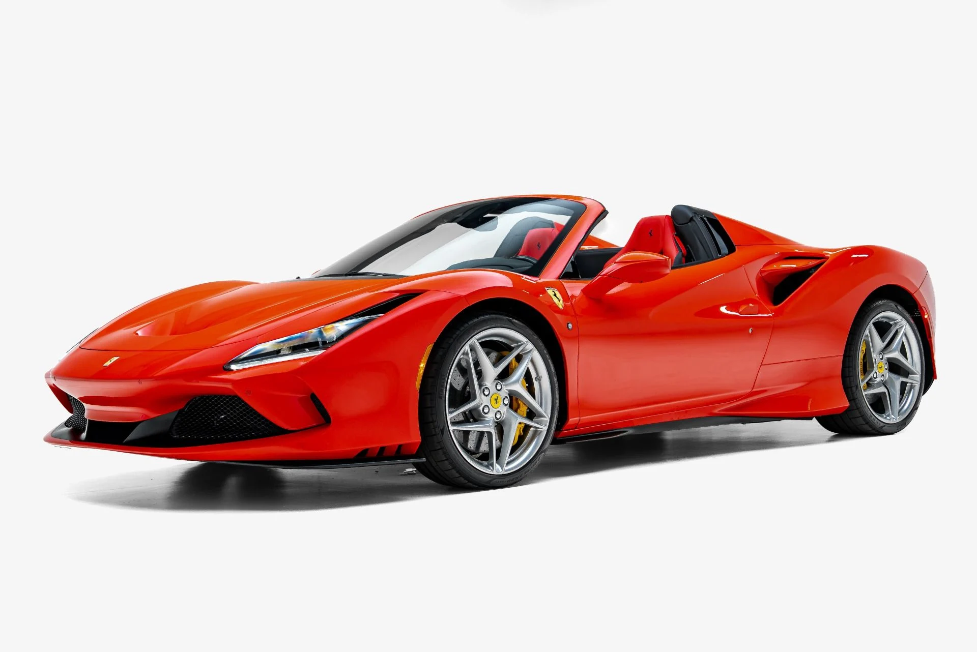 mph000_2584688153_Used_2022_Ferrari_F8_Spider_1788281638_5c62193821
