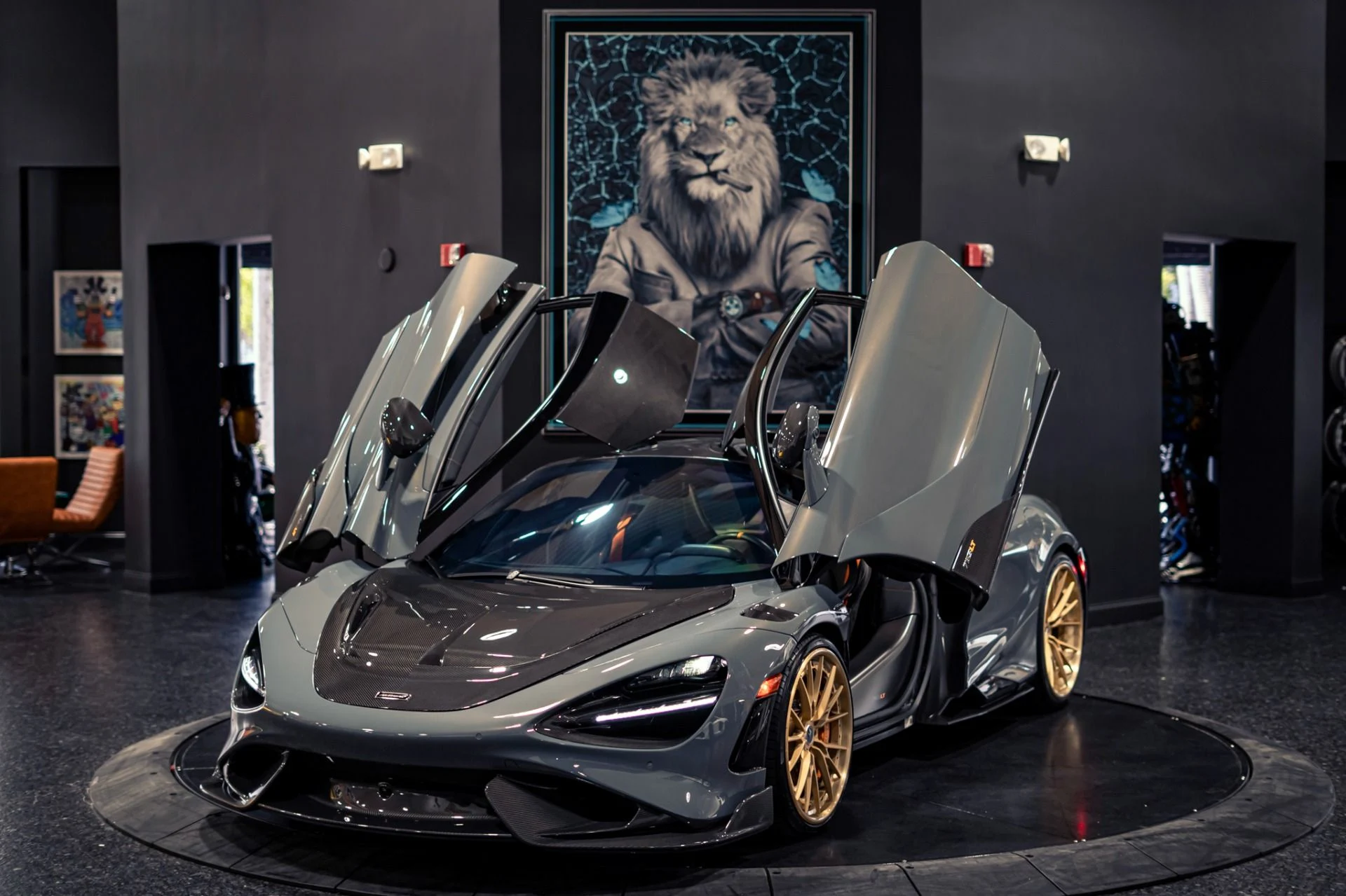 mph000_2592222347_Used_2021_Mc_Laren_765_LT_MSO_Spec_in_Chicane_Grey_w_Roof_Scoop_530_K_MSRP_1778865851_301e35fb8c