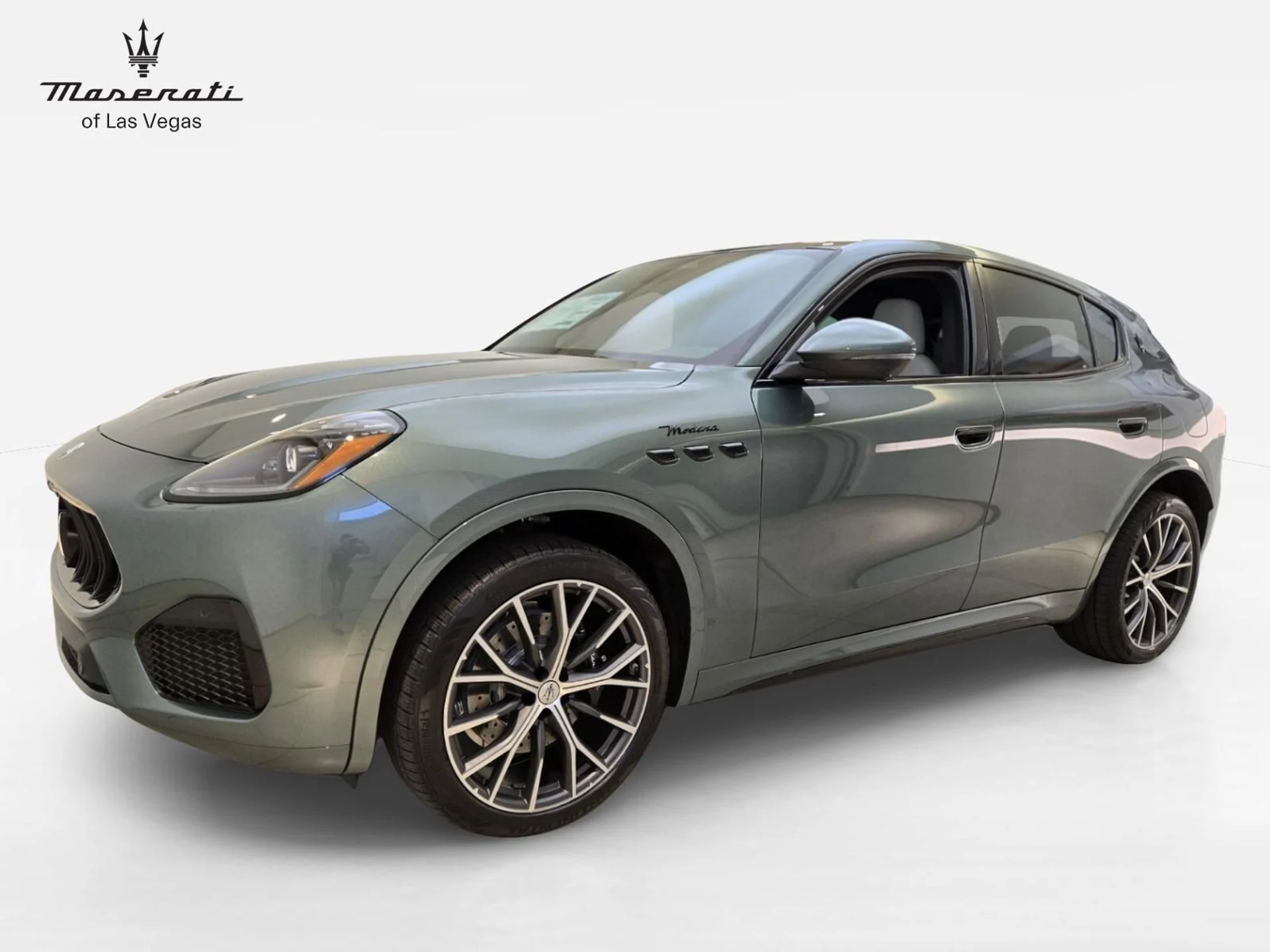 mph000_261177398_New_2026_Maserati_Grecale_Modena_1787635329_9b2b8830dd