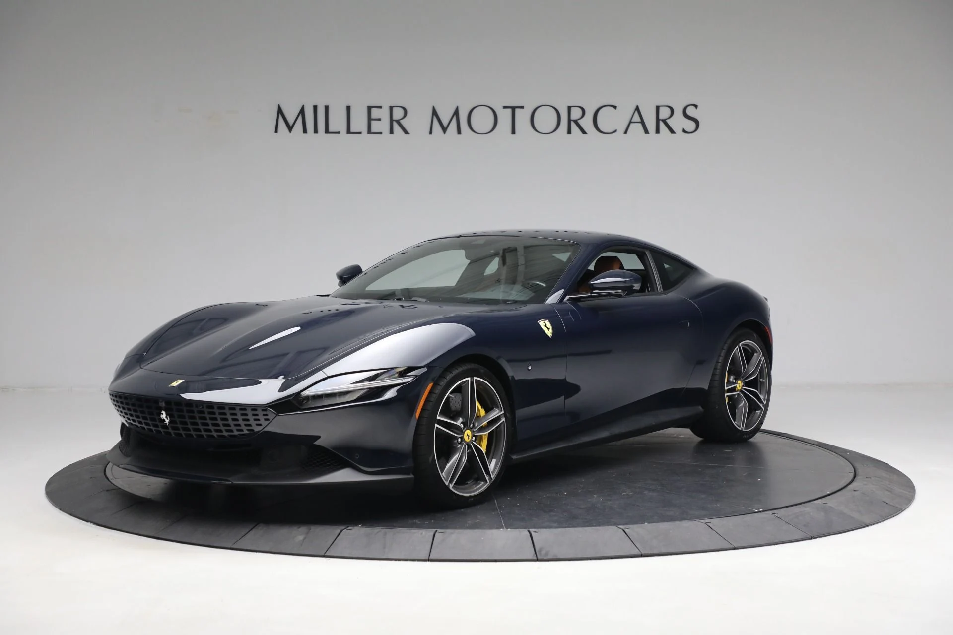 mph000_2651534868_Used_2022_Ferrari_Roma_c87b582712