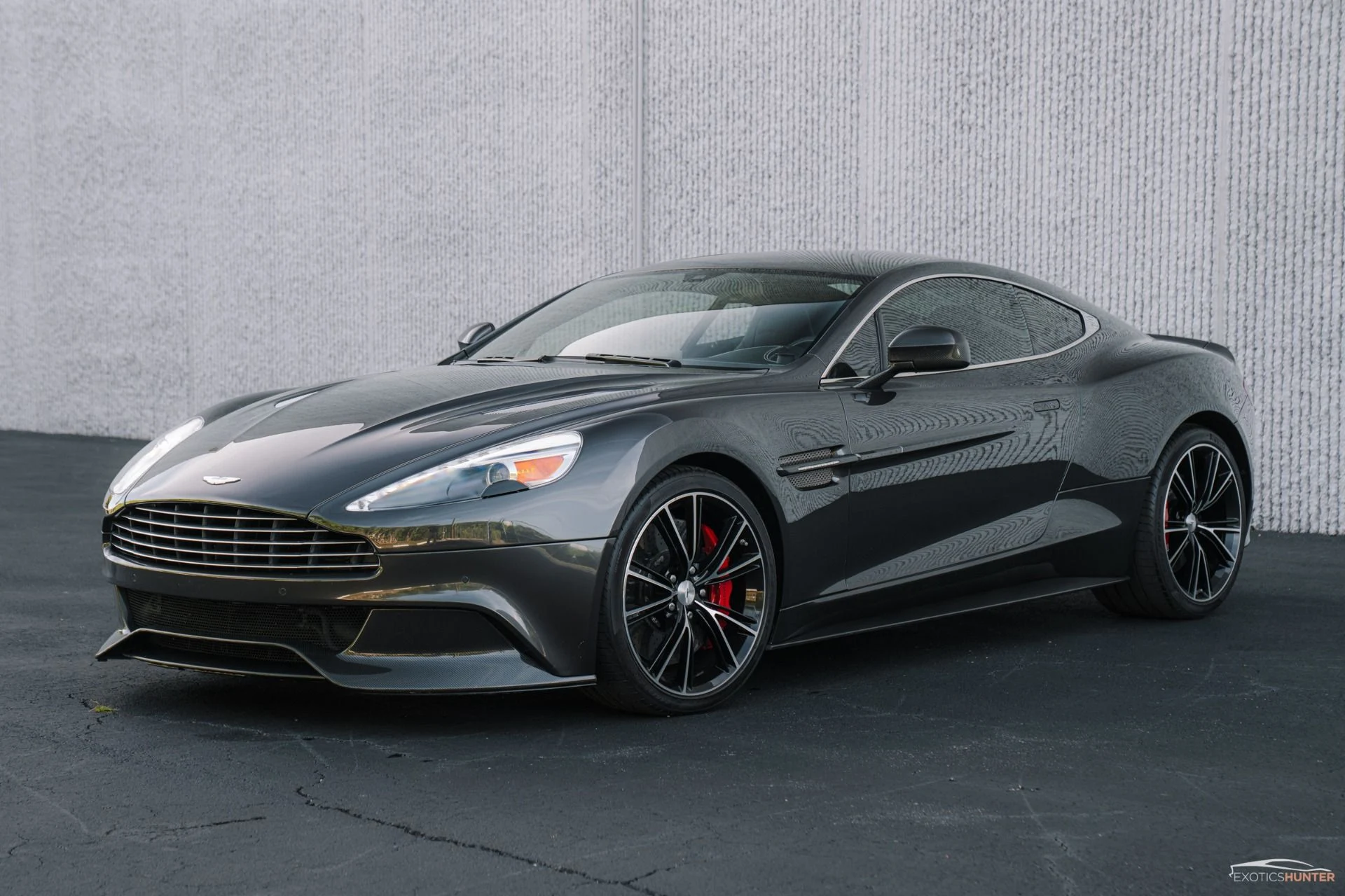 mph000_265841940_Used_2014_Aston_Martin_Vanquish_Carbon_Everything_1754011458_a13a9d61a8