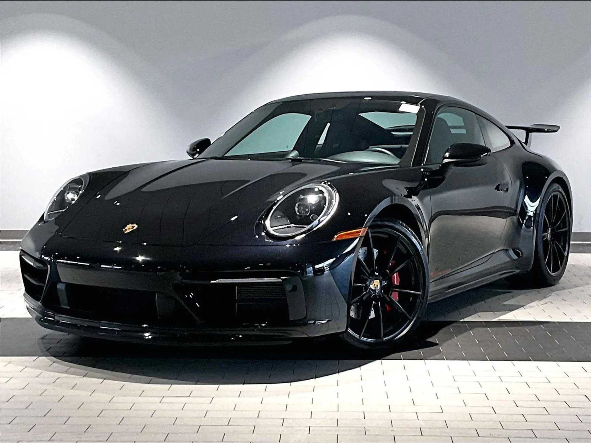 mph000_265957962_6112acfa9fa10c10da12ac42240256aax_6c3057737f