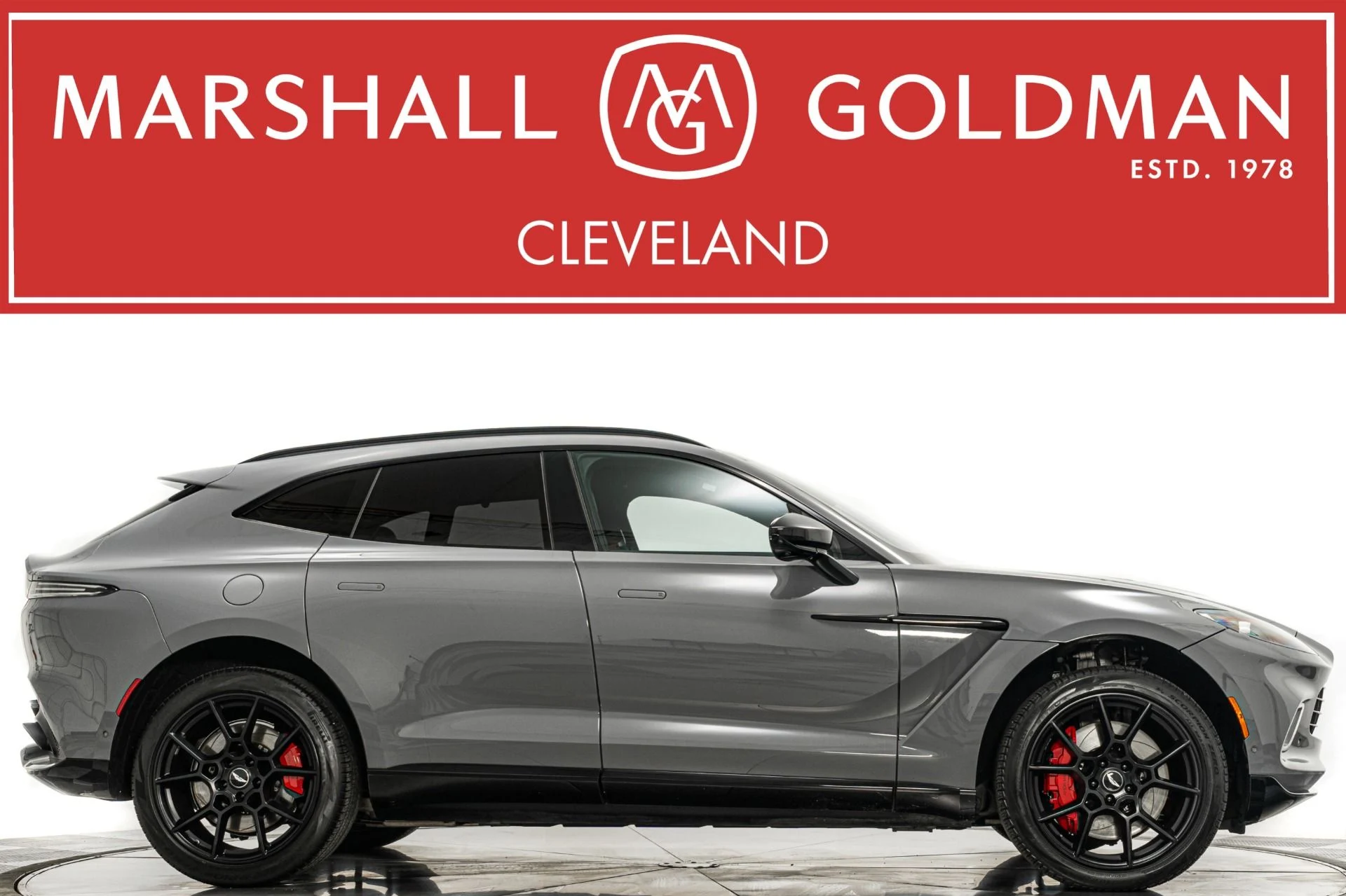 mph000_2681258069_Used_2021_Aston_Martin_DBX_22_Inch_Wheels_Heated_and_Ventilated_Front_Seats_Panoramic_Roof_1765210409_11c0892e3e