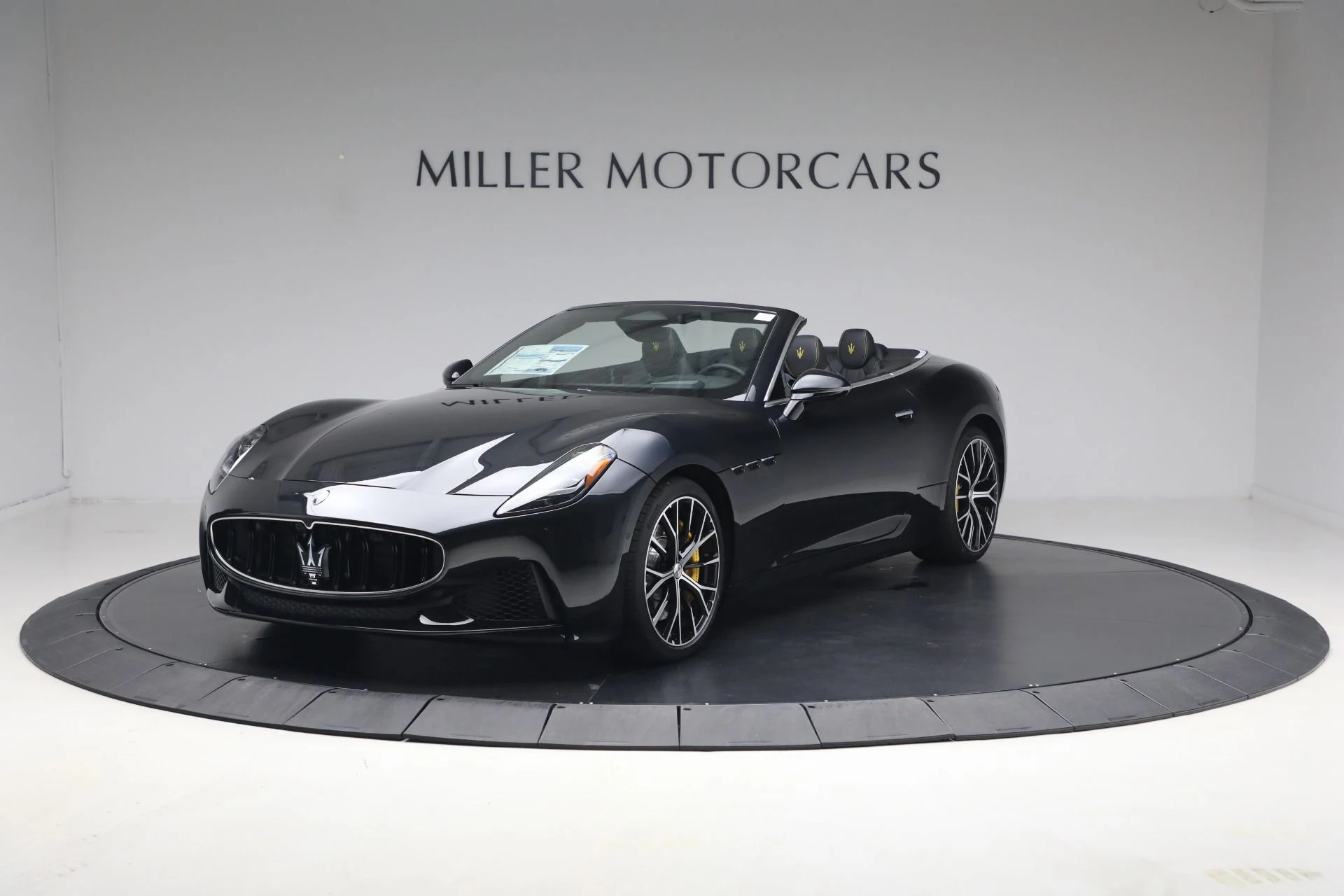 mph000_2686893585_New_2026_Maserati_Gran_Cabrio_1780523528_e9524e0a3b