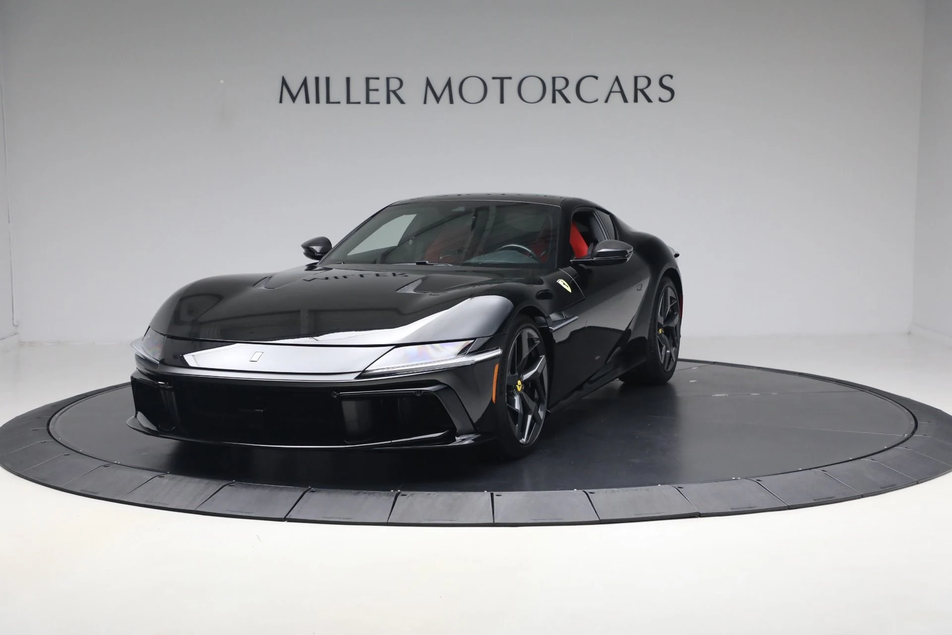 mph000_2690339249_Used_2025_Ferrari_12_Cilindri_1784639089_bd1fe8f2df