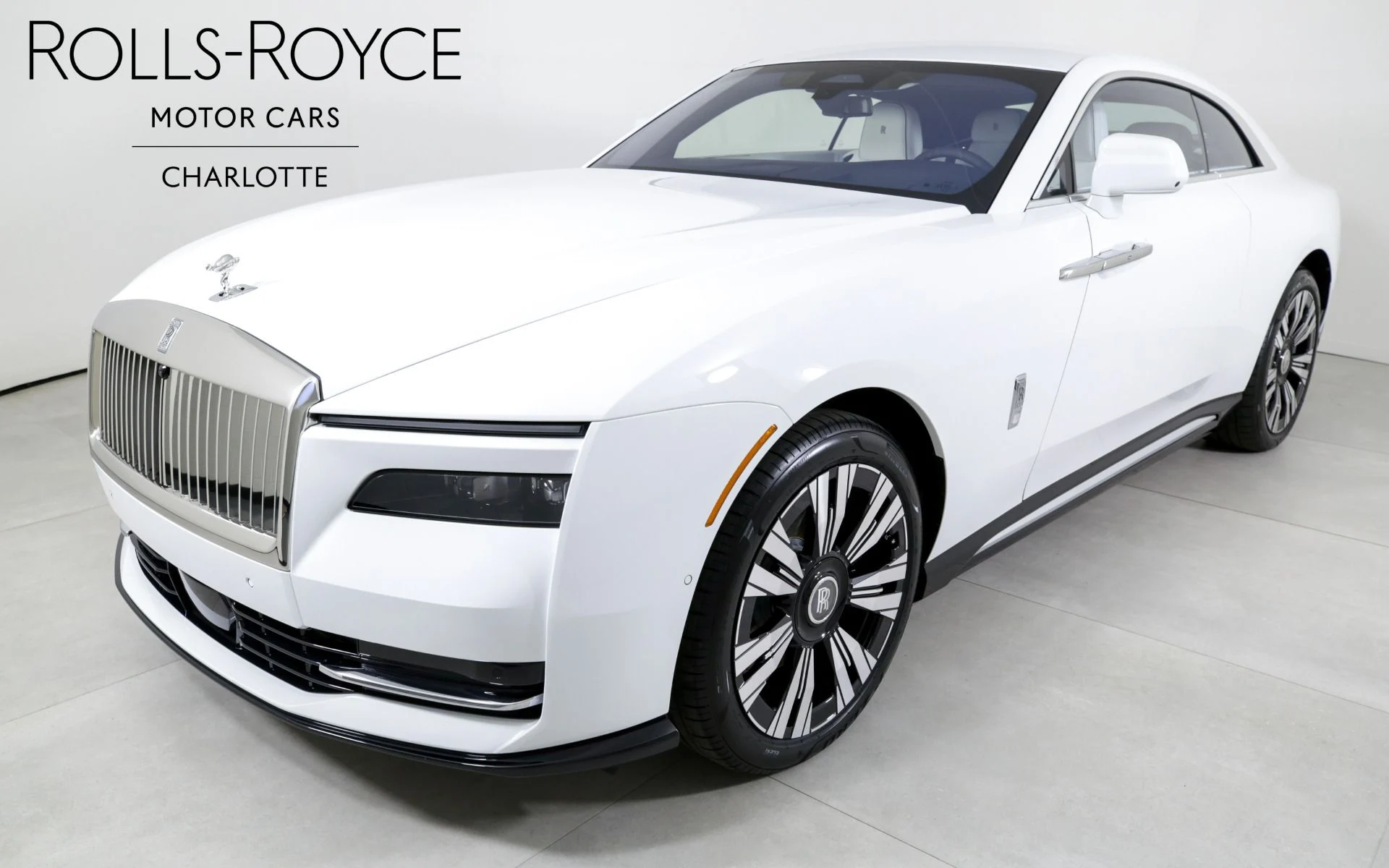 mph000_2697337436_Used_2024_Rolls_Royce_Spectre_1712871998_d6e9793e25