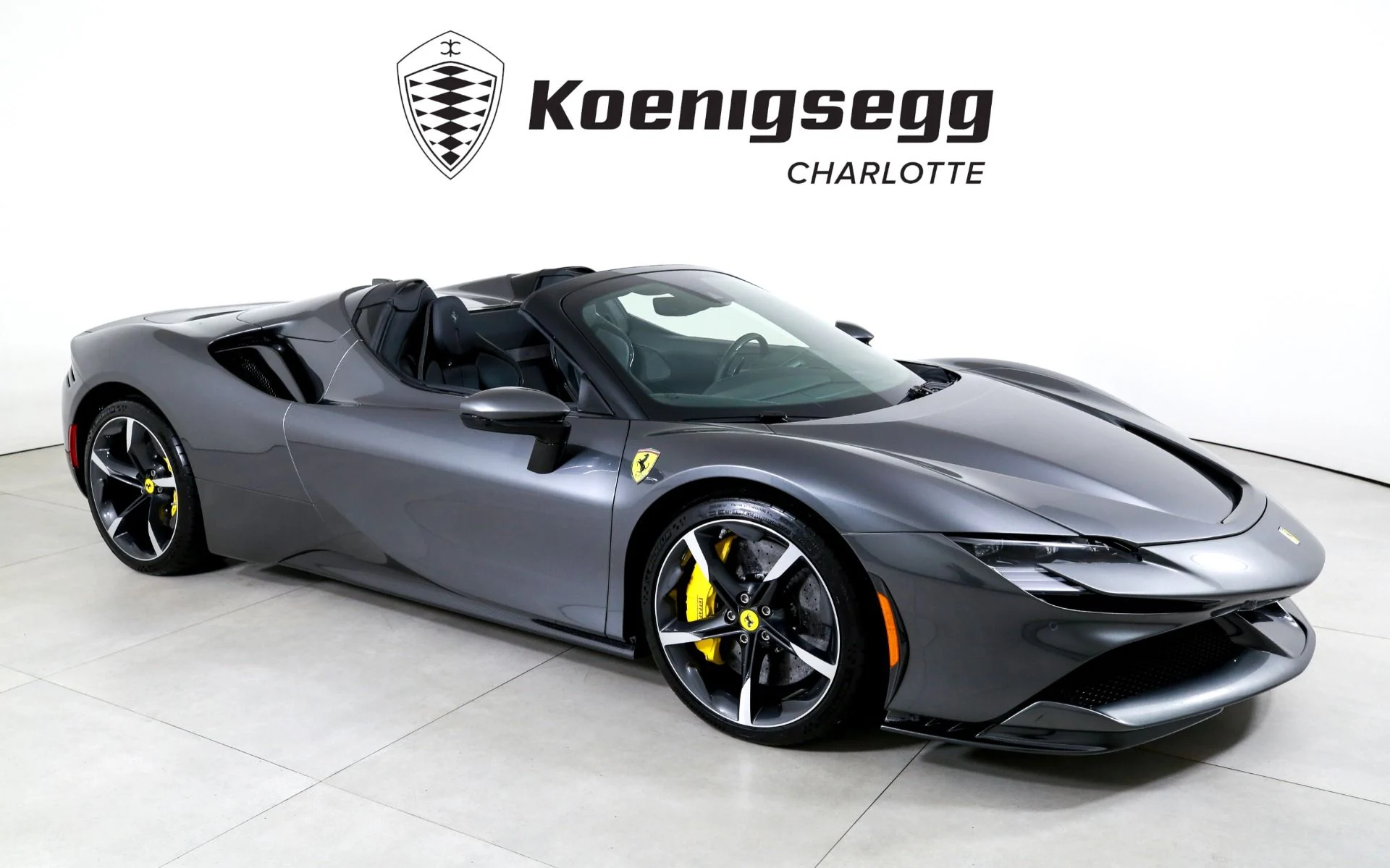 mph000_2701954704_Used_2022_Ferrari_SF_90_Spider_1775660436_ccca95f9f6