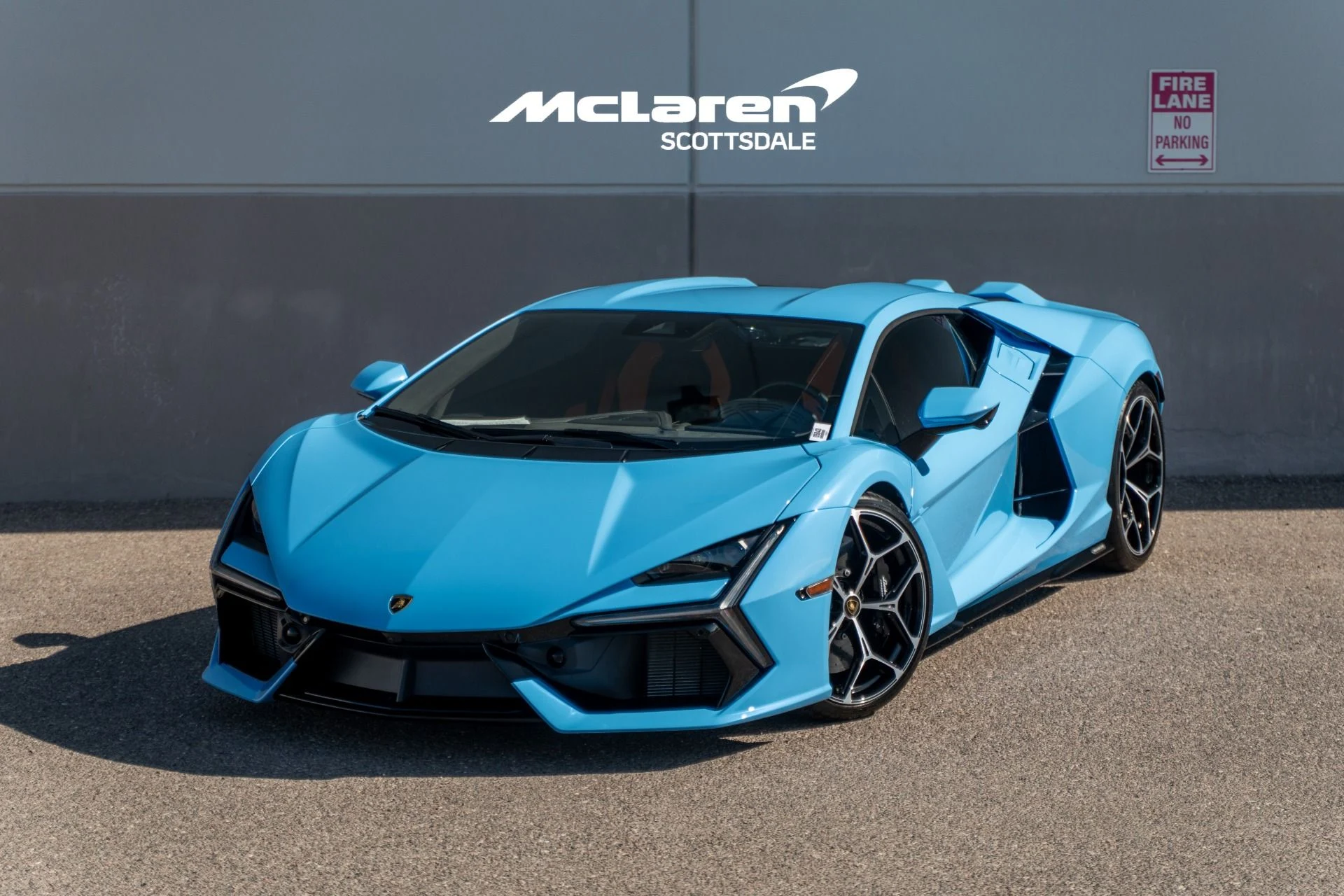 mph000_2724538930_Used_2024_LAMBORGHINI_REVUELTO_1782145456_e7621847d4