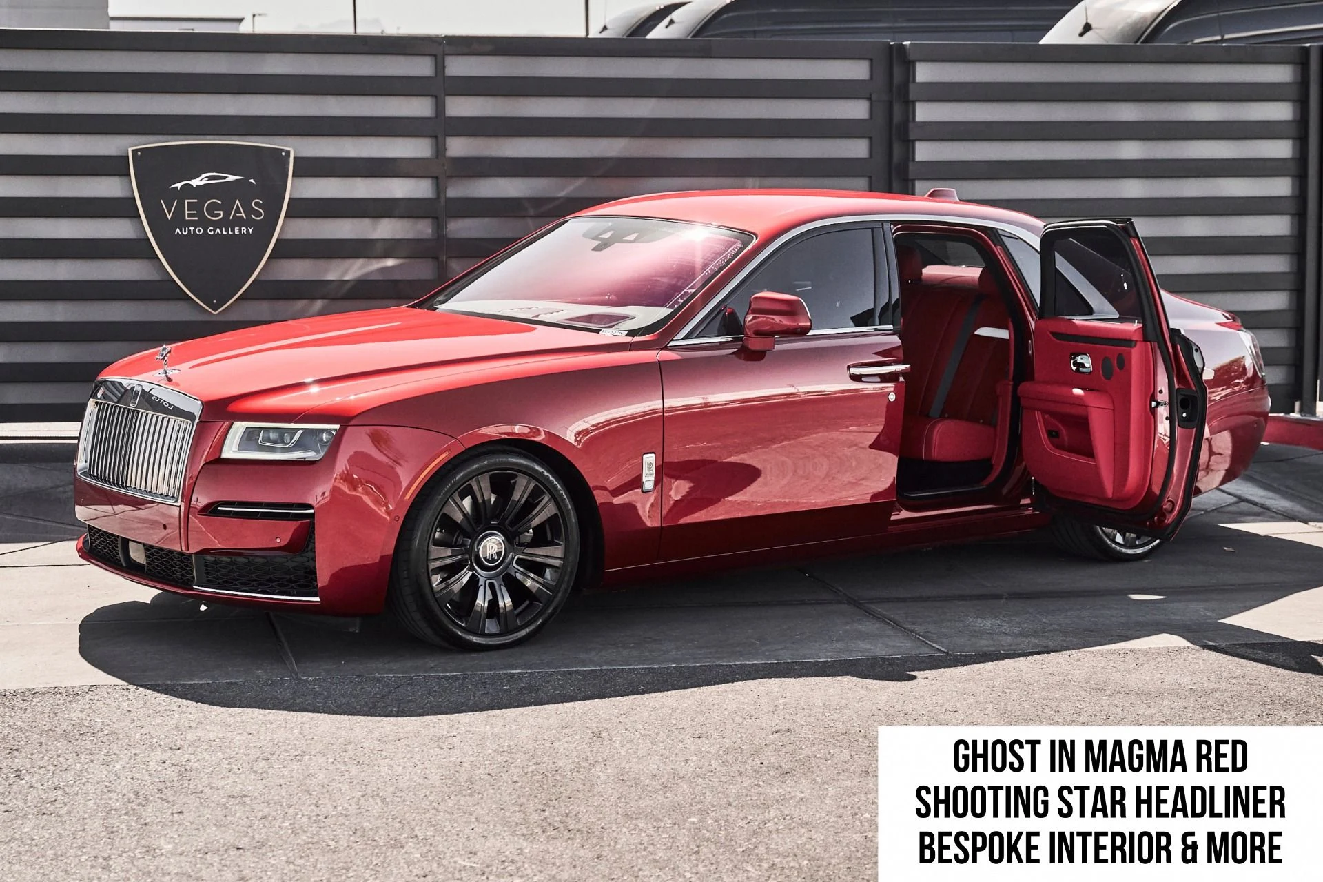 mph000_2752336272_Used_2024_Rolls_Royce_Ghost_Base_1781229617_845db32367