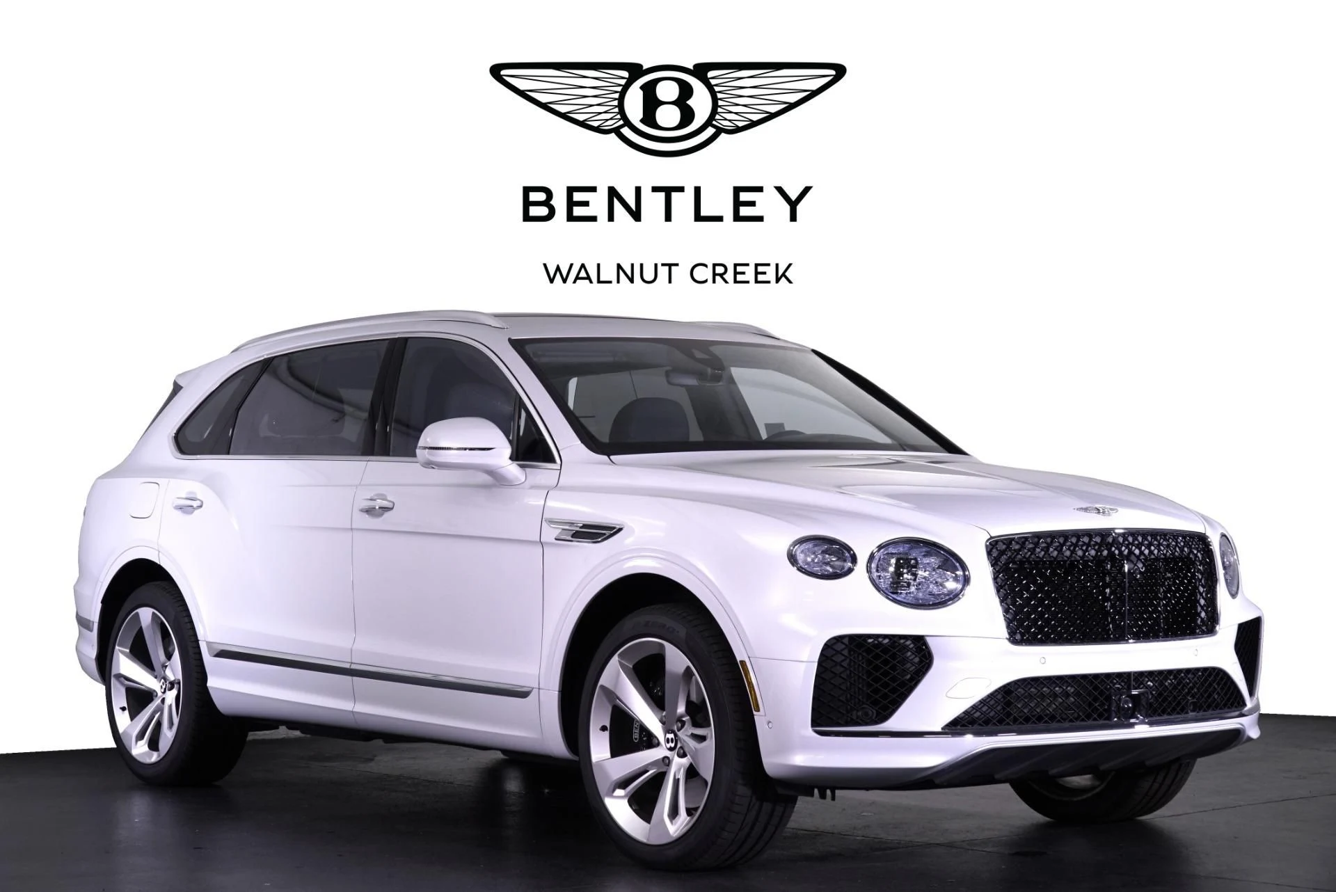mph000_2782498756_Used_2024_Bentley_Bentayga_EWB_1763675061_32fbd13fd4