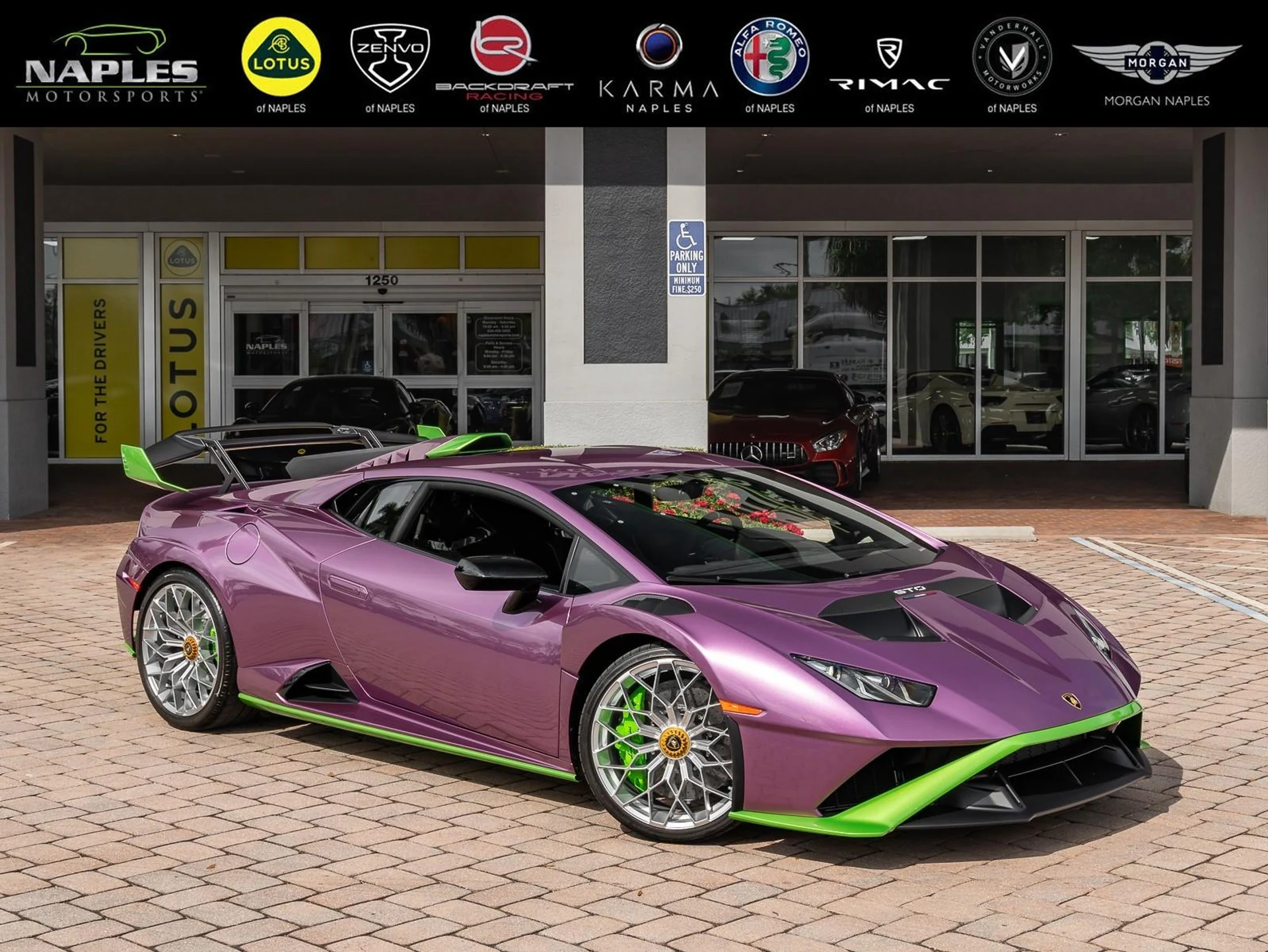 mph000_2800584903_Used_2023_Lamborghini_Huracan_STO_1767046116_0d4a9893f1