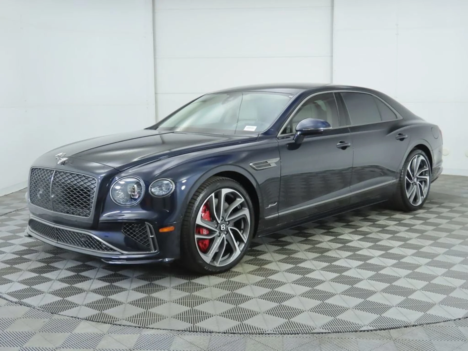 mph000_2820411799_new_2025_bentley_flying_spur_speedsedan_8119_22891451_1_1024_248ceacbec