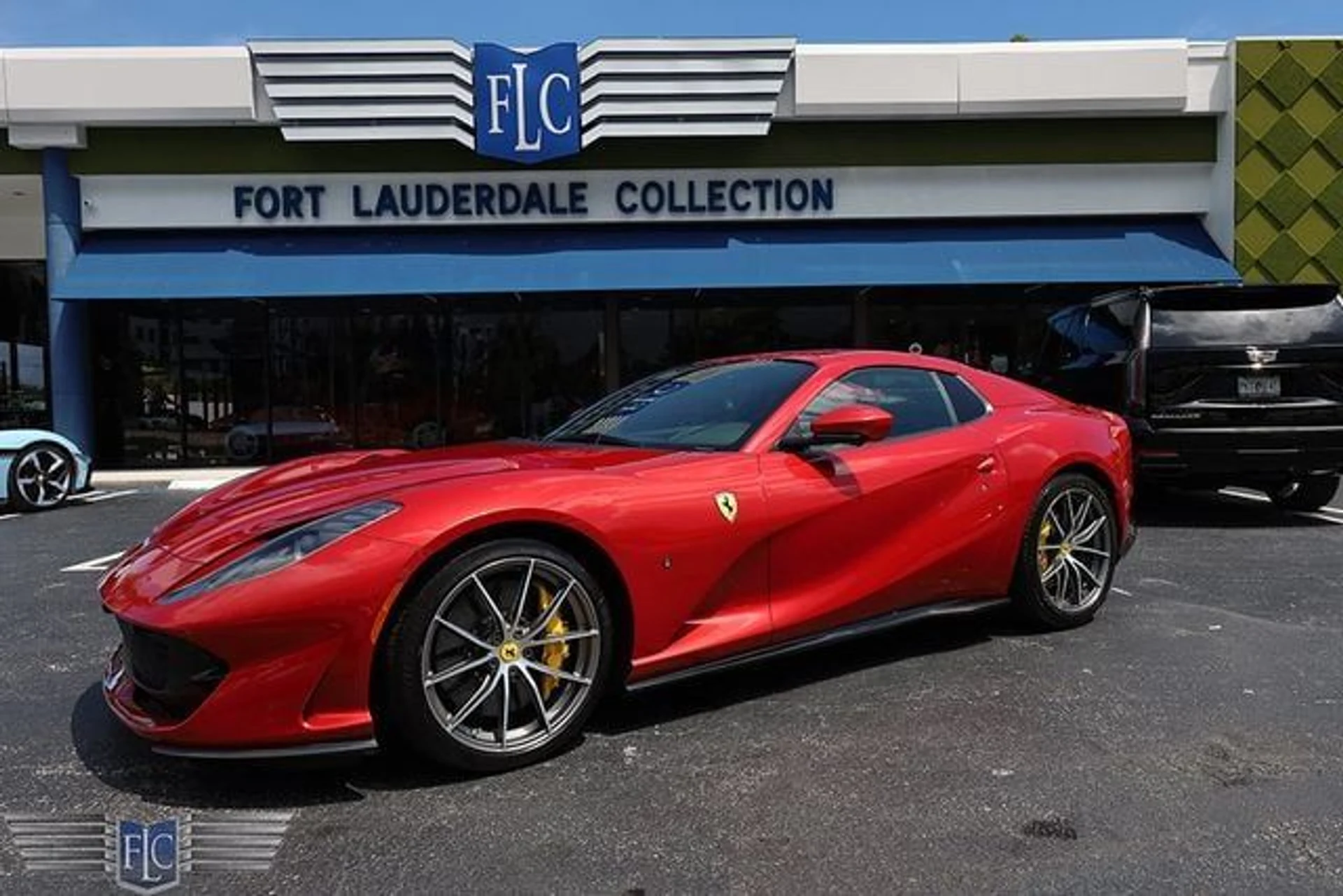 mph000_2834534673_used_2021_ferrari_812_gts_convertible_6305_23078569_5_640_3fa5ea0864