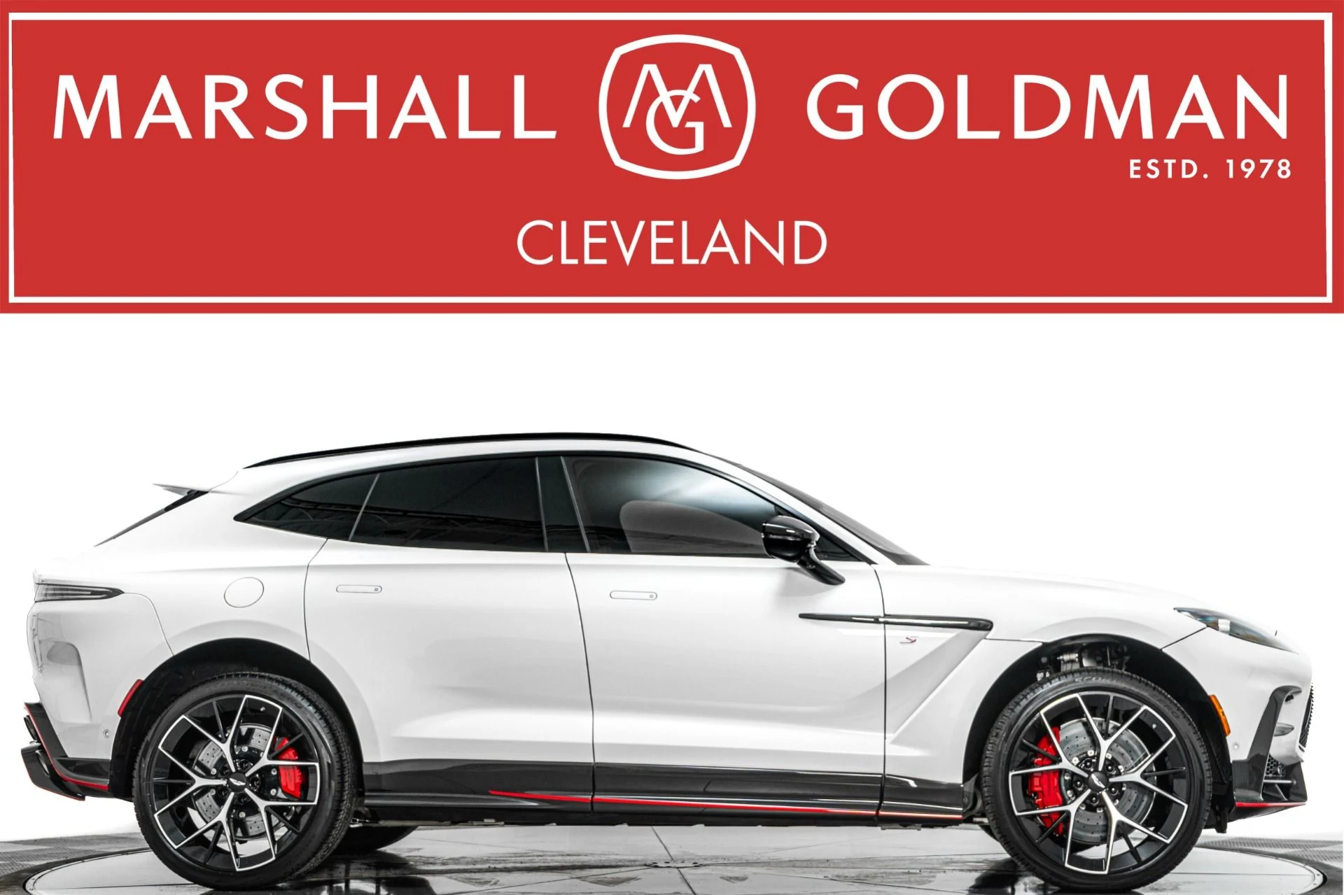 mph000_2863669951_Used_2026_Aston_Martin_DBX_S_1792083378_d7b0efe07c