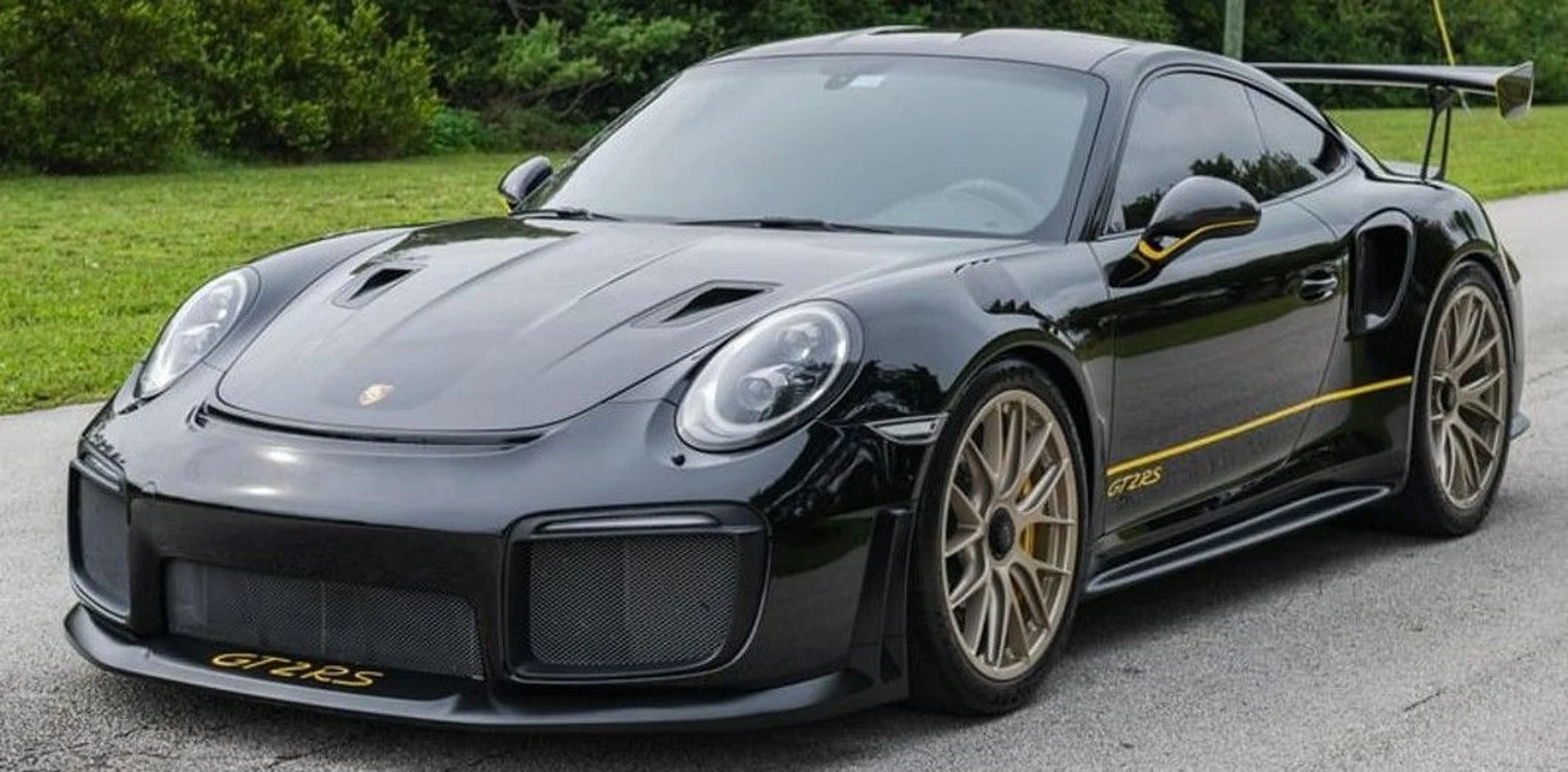 mph000_2869615647_36cc6a455f2d138dd6c44772a6140688x_9389e33862