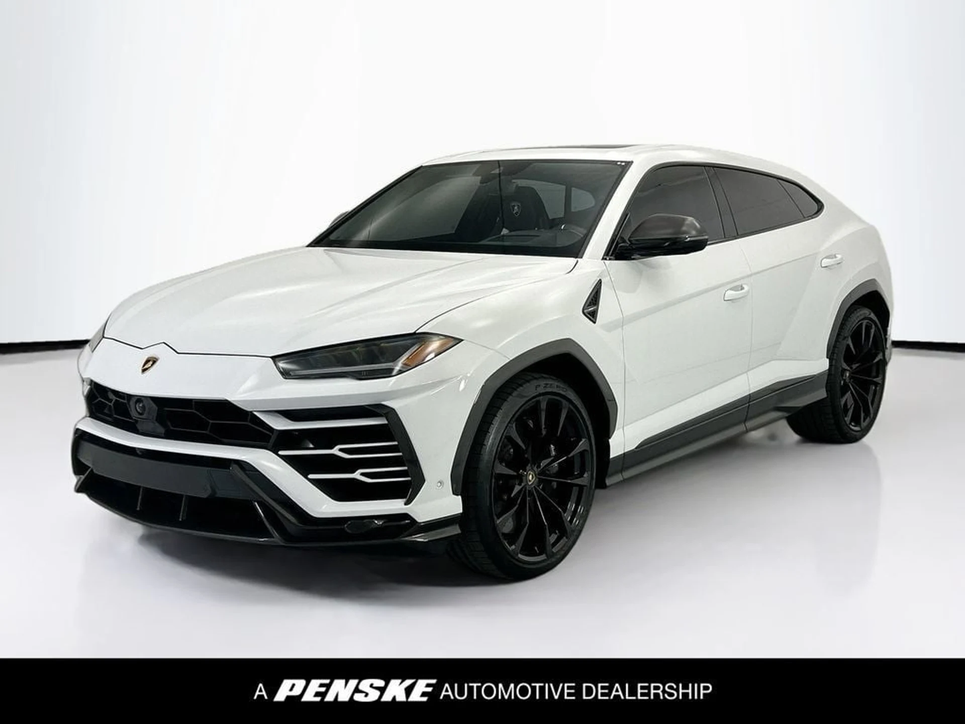 mph000_2875100515_used_2020_lamborghini_urus_awd_8119_23020577_1_1024_f9782fed1a