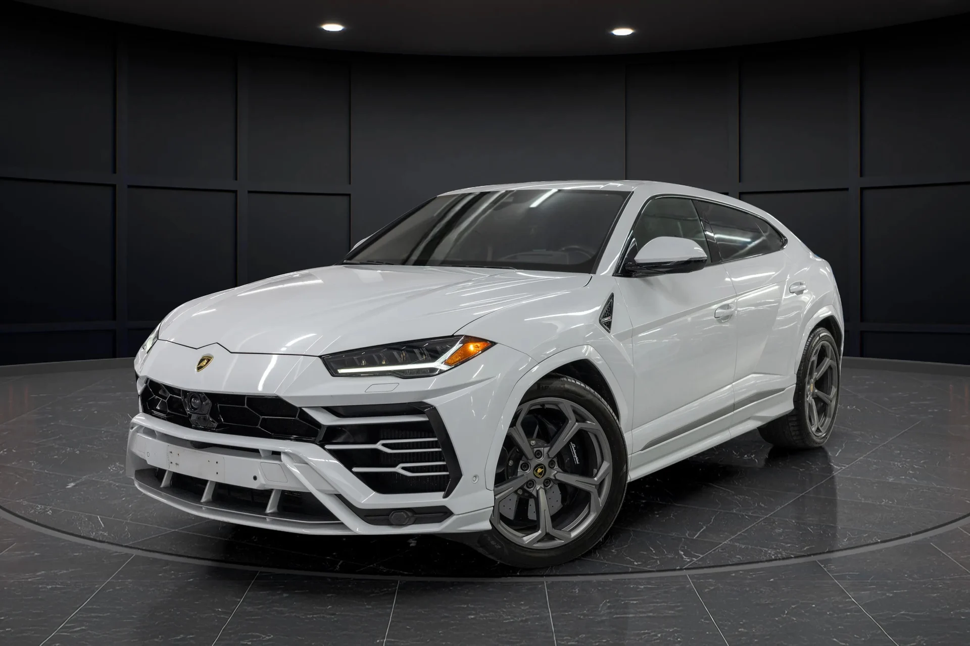 mph000_2901661675_7833655b_2b9b_48eb_ae3b_4a0db0021204_202120_Lamborghini20_Urus2028_ZPBCA_1_ZL_3_MLA_1510329_1_b00b00b71d