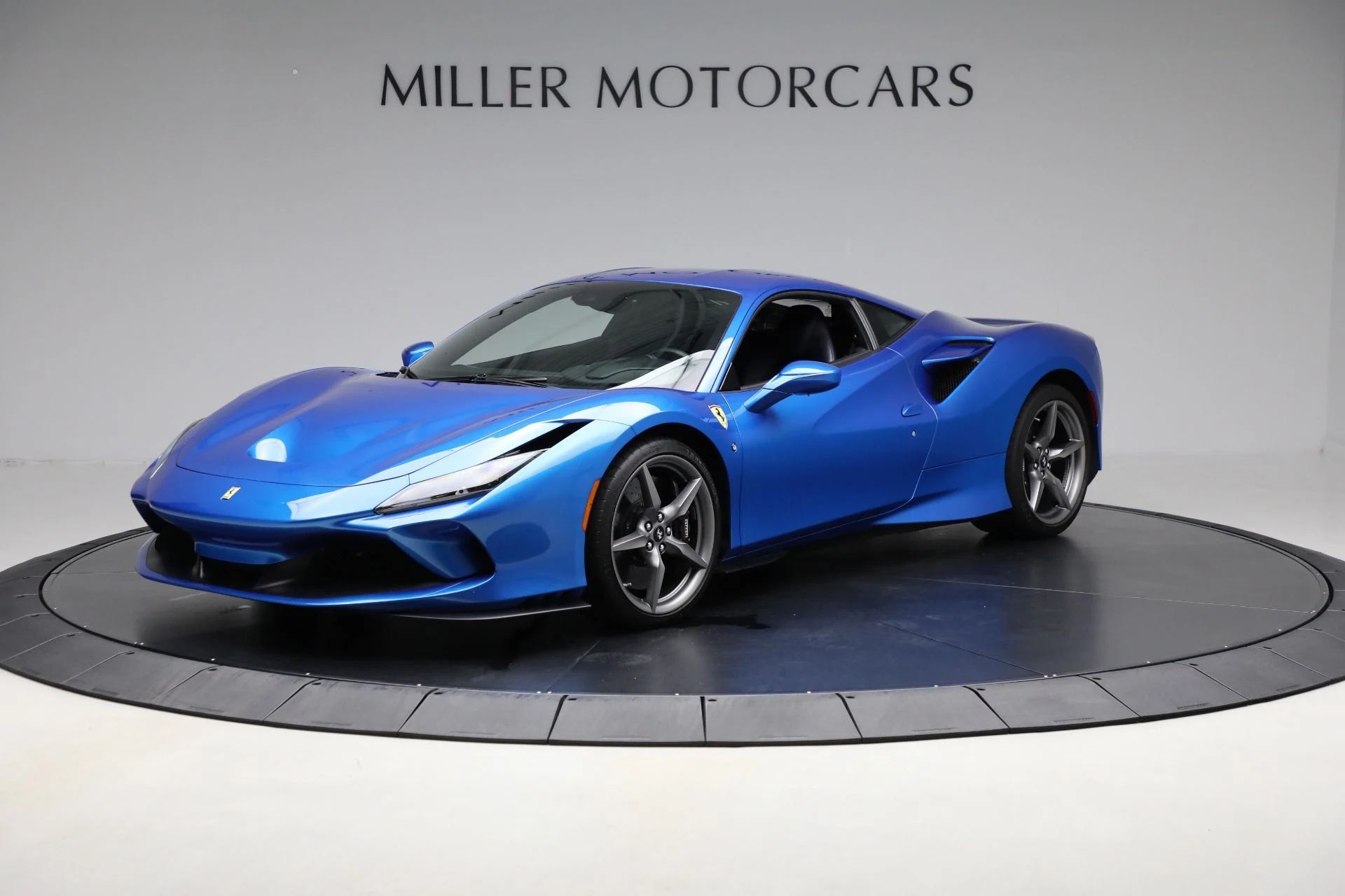 mph000_2928670122_Used_2020_Ferrari_F8_Tributo_d32e04cfab