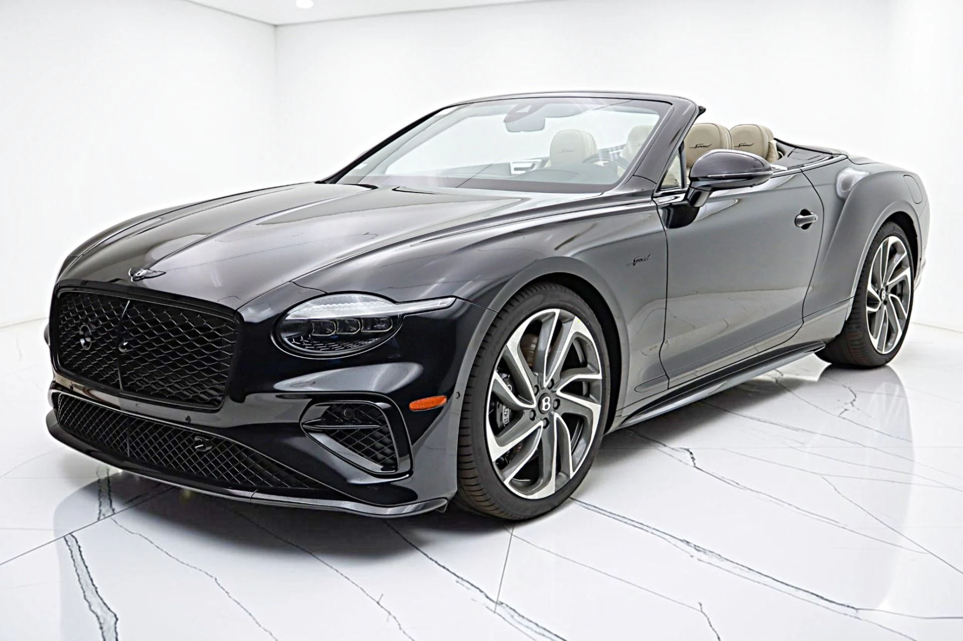 mph000_2973018482_New_2026_Bentley_Continental_GTC_Speed_dc1bb96fbe