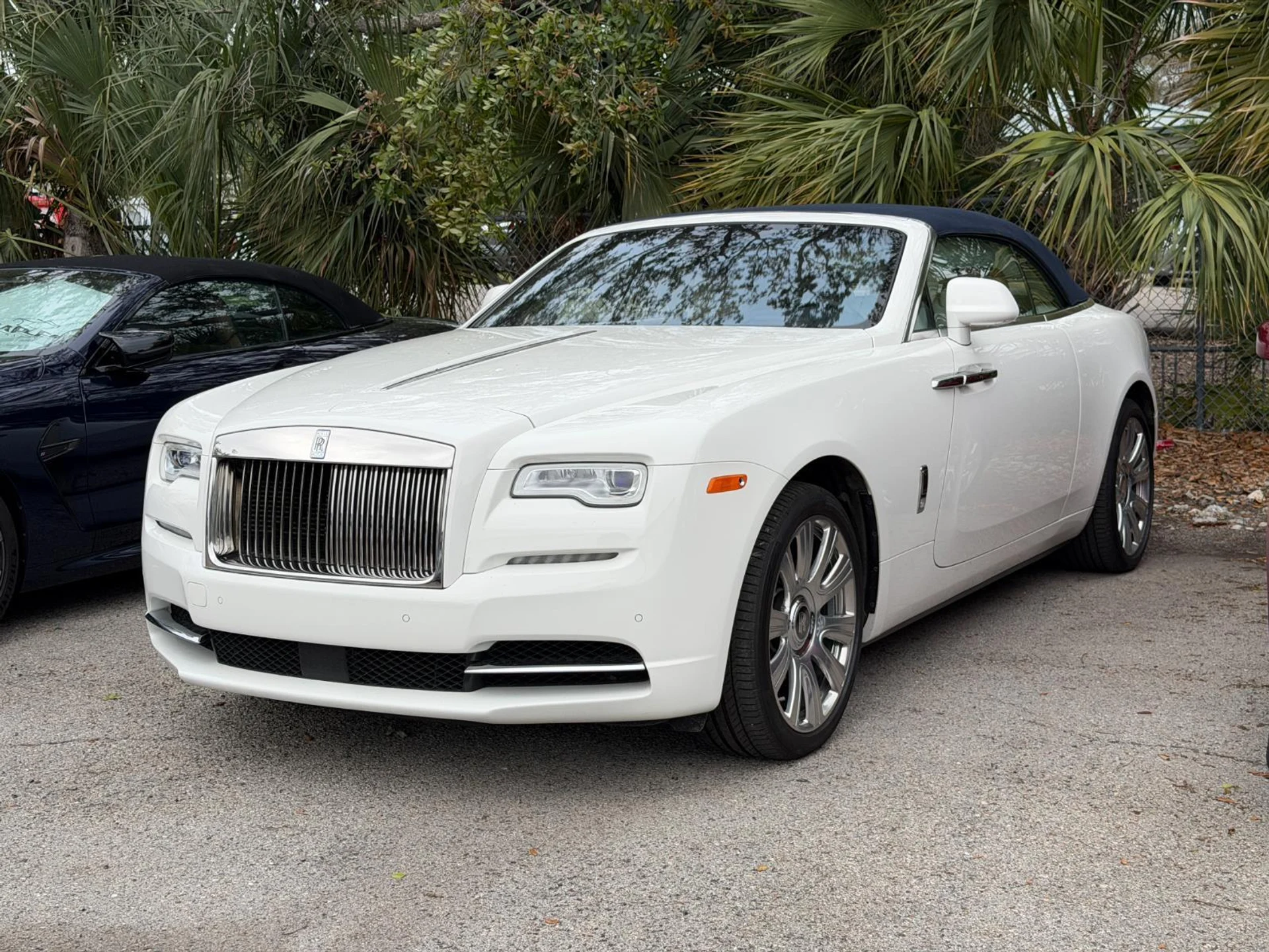 mph000_2979994632_Used_2017_Rolls_Royce_Dawn_Convertible_1773865355_a77860633a