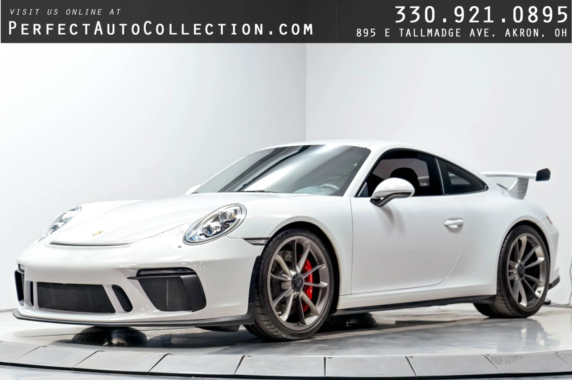 mph000_2992170010_Used_2018_Porsche_911_GT_3_1778195447_135150b9f7