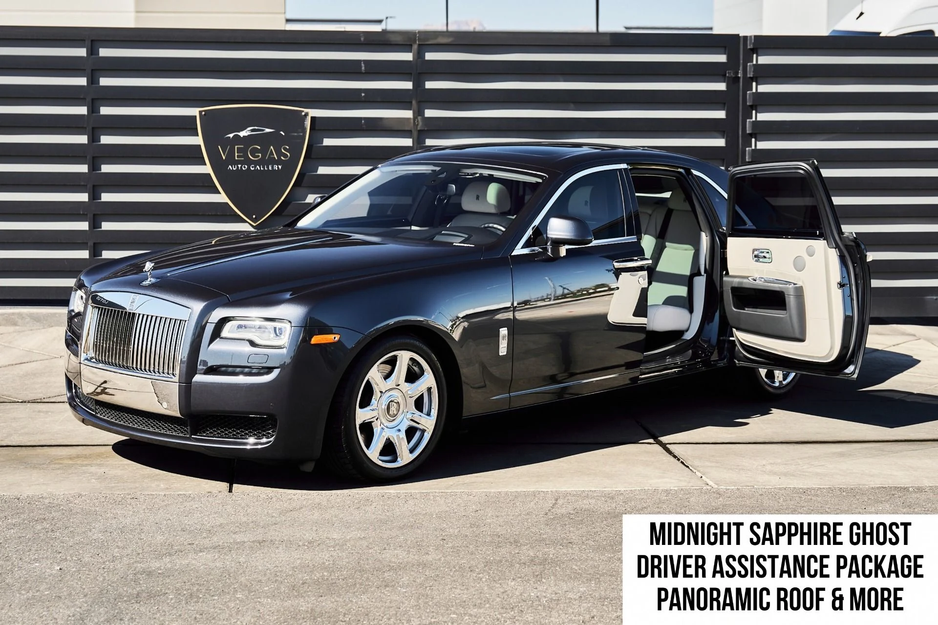 mph000_2996691000_Used_2016_Rolls_Royce_Ghost_Base_1791332905_fbf34a10dd