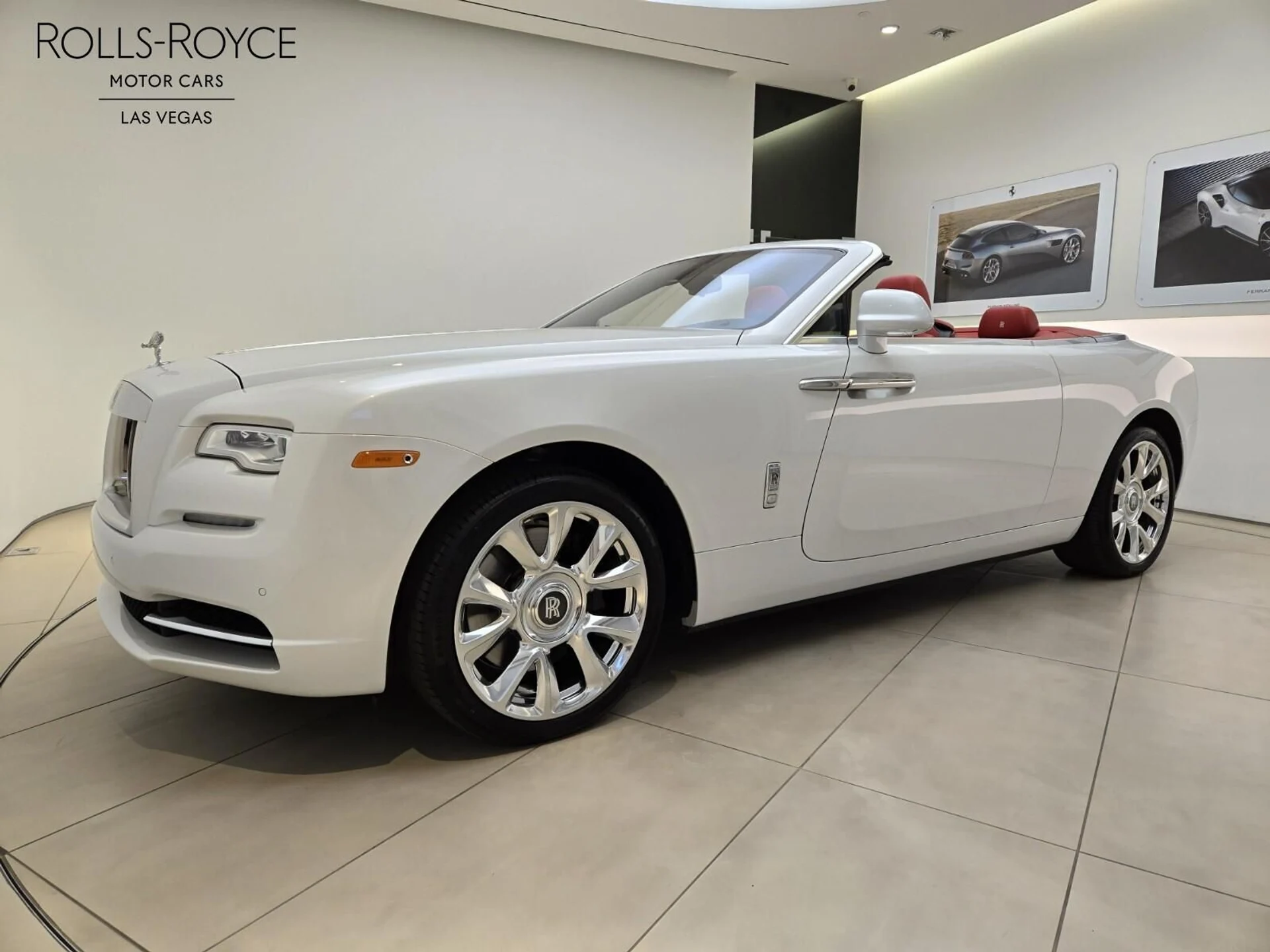 mph000_2998189178_Used_2017_Rolls_Royce_Dawn_1765004101_c680dda137