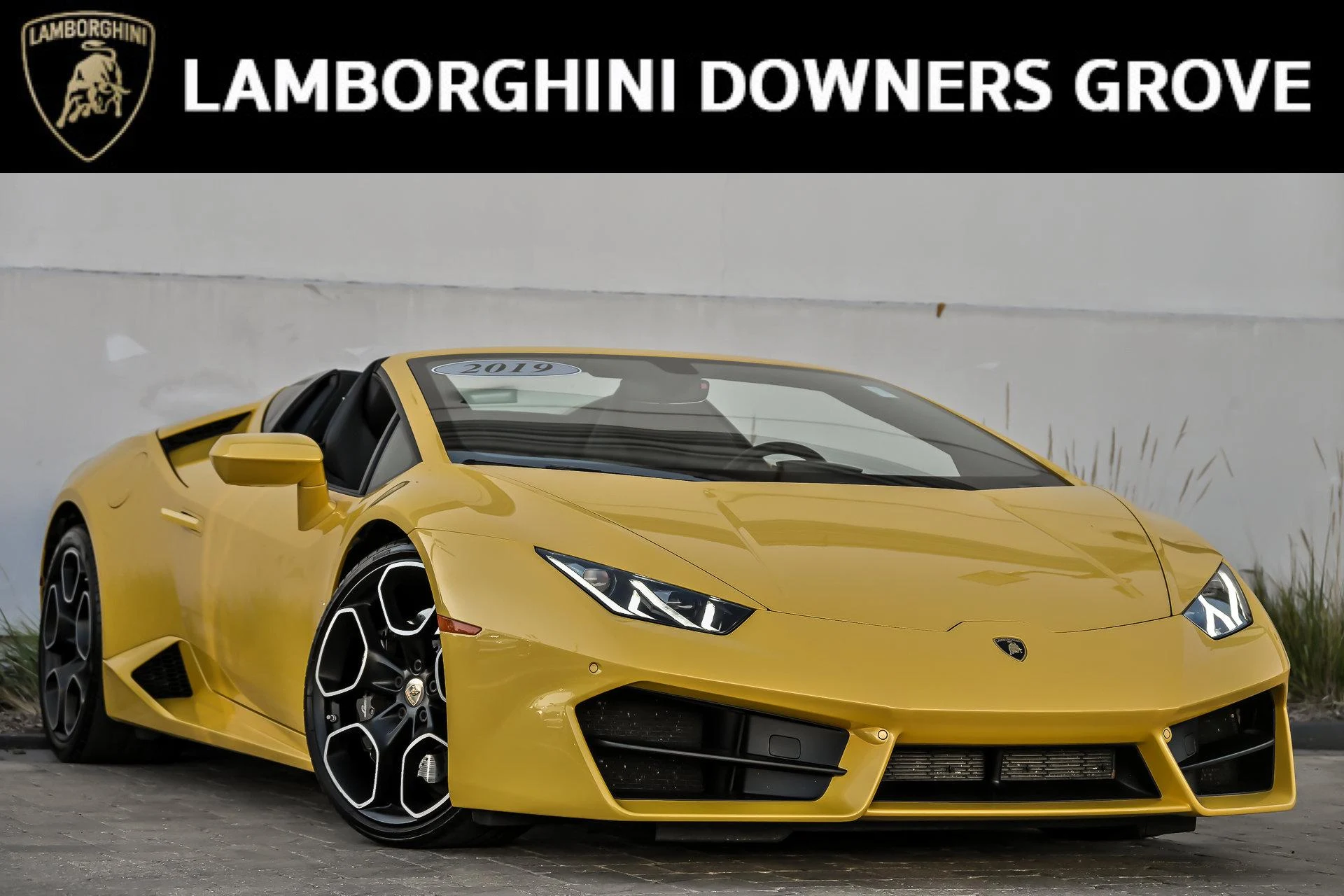 mph000_3017292995_Used_2019_Lamborghini_Huracan_Spyder_LP_580_2_1759241332_6224aaee97