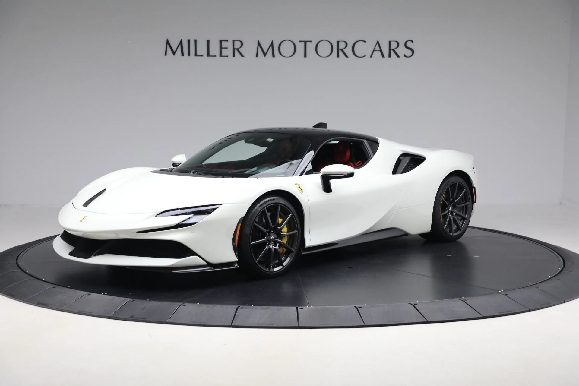 mph000_3026564435_Used_2021_Ferrari_SF_90_Stradale_7f9b2fb662