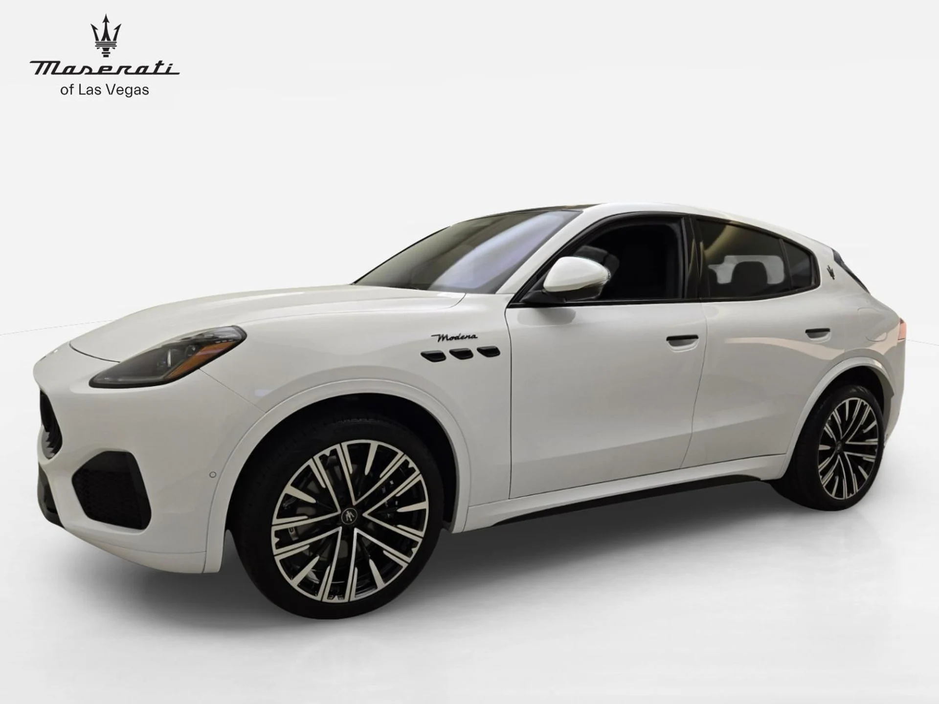 mph000_3038375112_Used_2025_Maserati_Grecale_Modena_1791091449_cb64edac1a