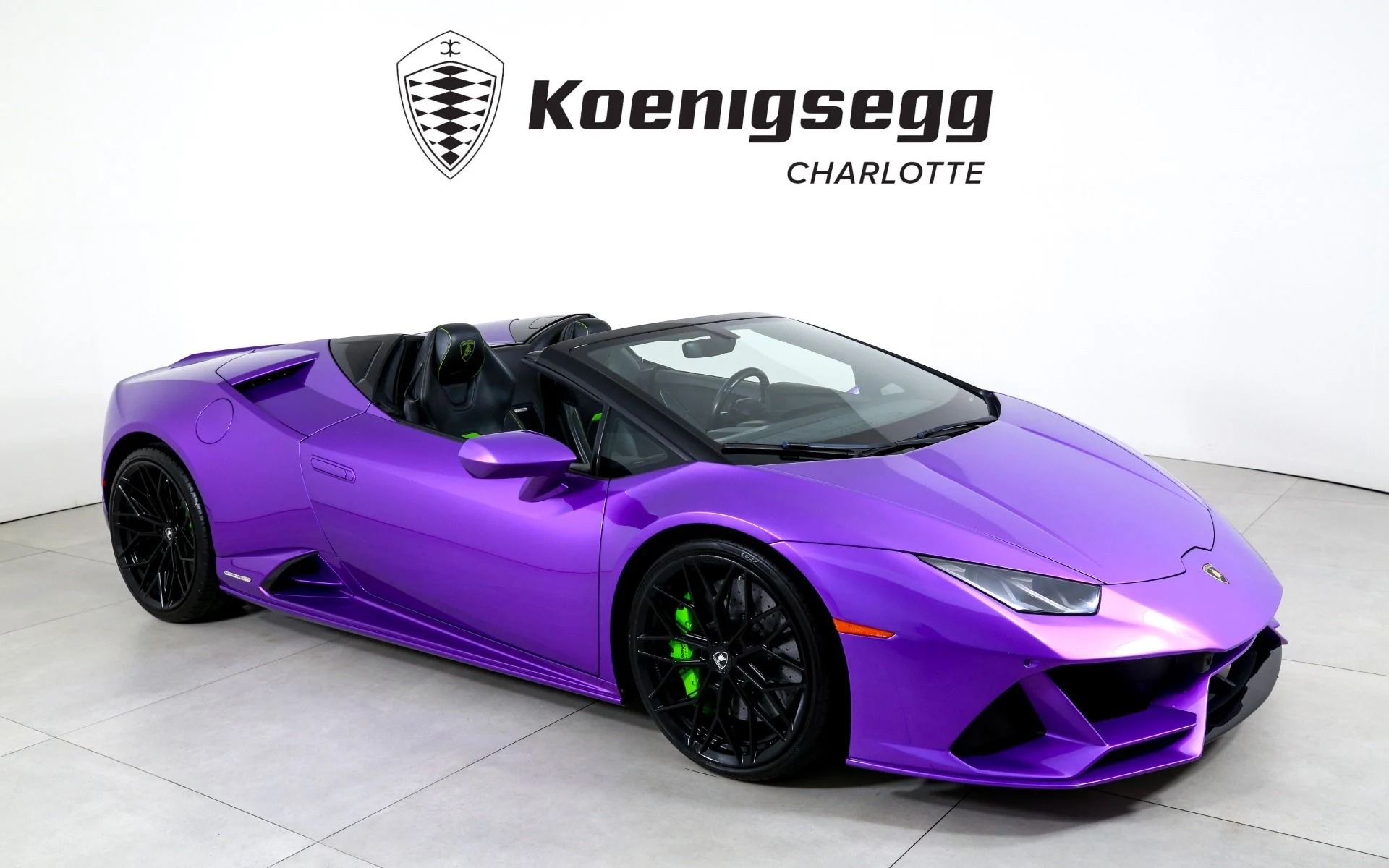 mph000_3054926325_Used_2020_Lamborghini_Huracan_EVO_Spyder_1782837467_e30e1ea591
