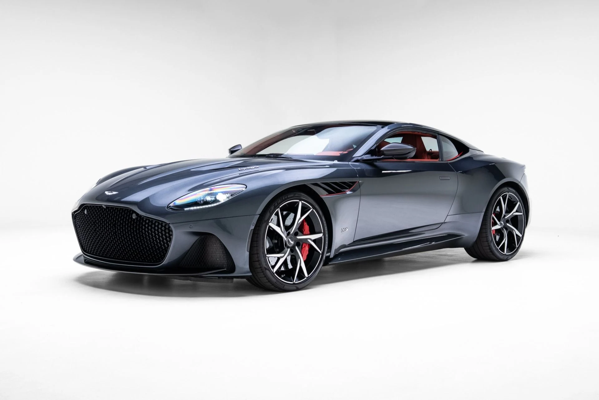 mph000_3062439690_Used_2019_Aston_Martin_DBS_Superleggera_1772826715_041d49f17d