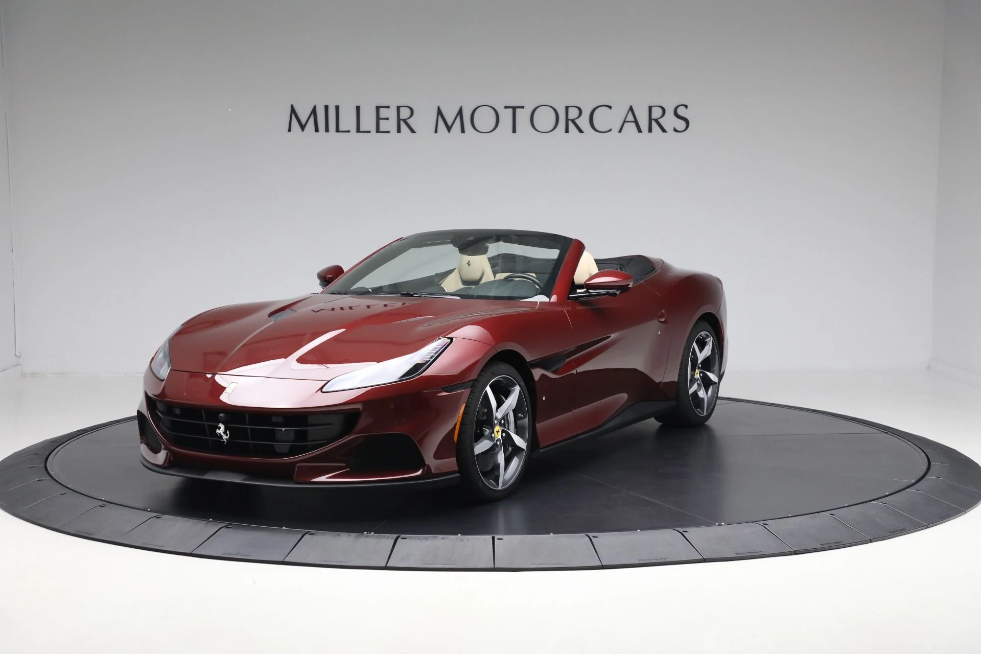 mph000_3110722742_Used_2023_Ferrari_Portofino_M_be11ce2188