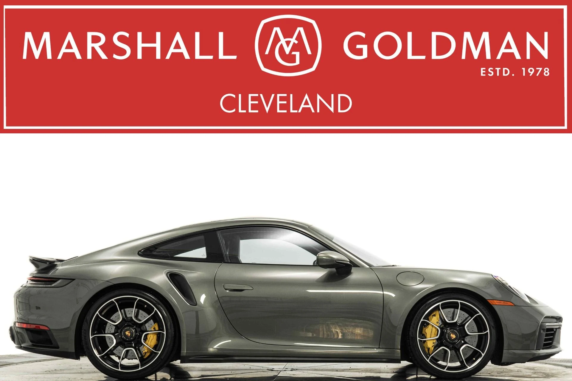 mph000_3124186012_Used_2022_Porsche_911_Turbo_S_1759528517_773c062f4e